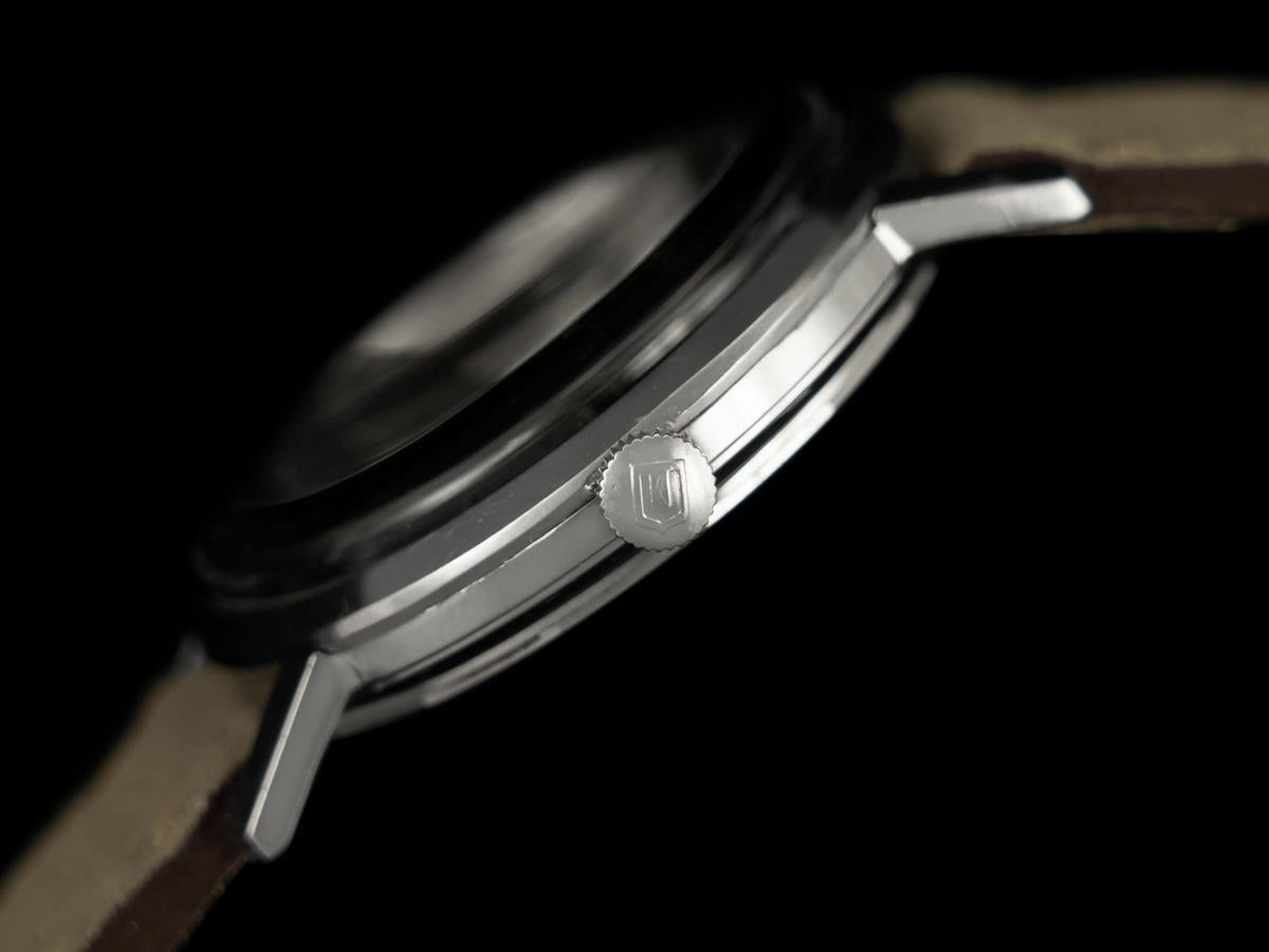 Montre Universal Geneve Polerouter Microtor des années 1960, automatique - acier inoxydable Pour hommes en vente