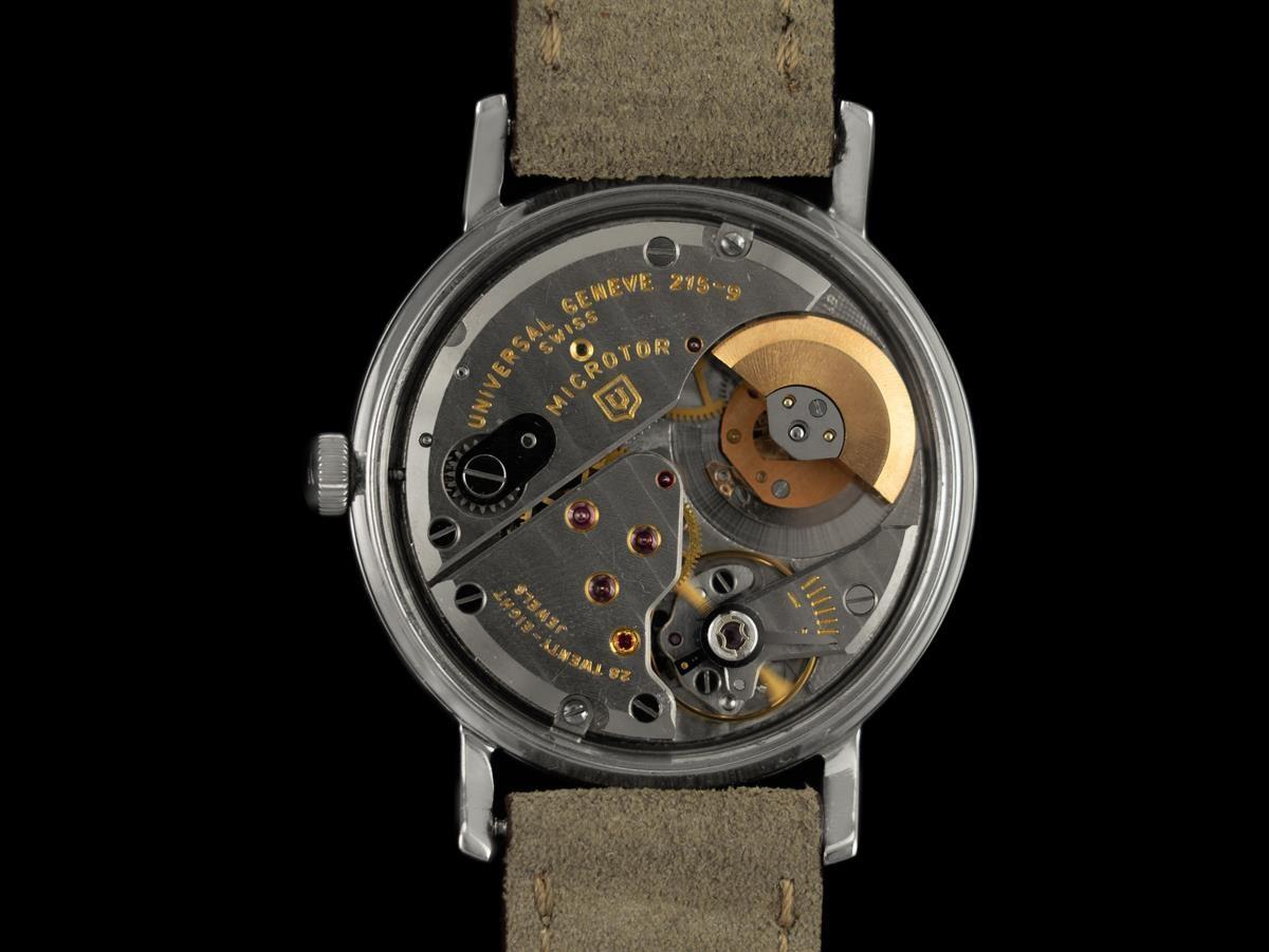 Montre Universal Geneve Polerouter Microtor des années 1960, automatique - acier inoxydable en vente 3
