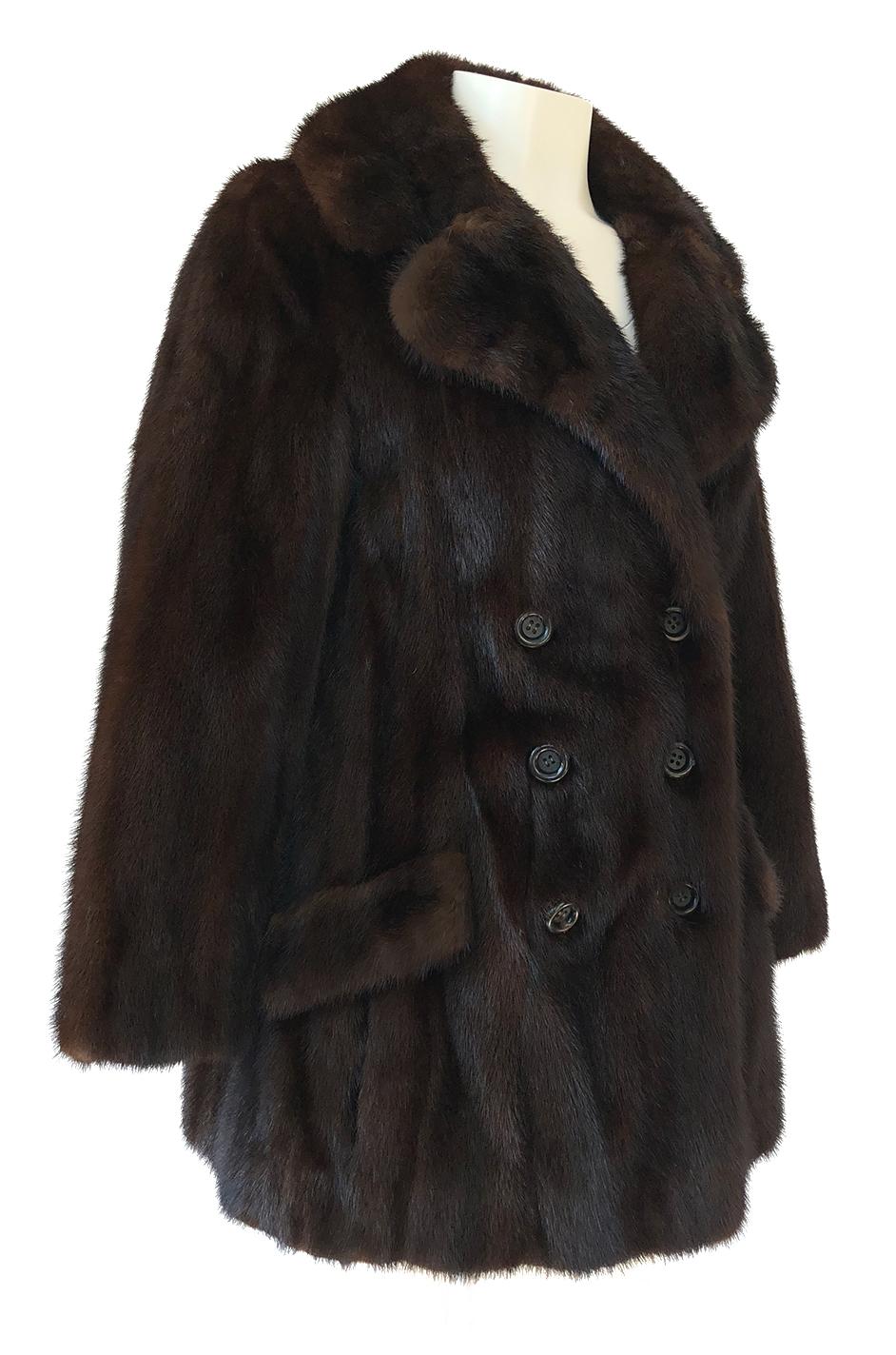 1960s Unlabeled Pierre Cardin Deep Chocolate Fur Pea Jacket or Coat (Schwarz)