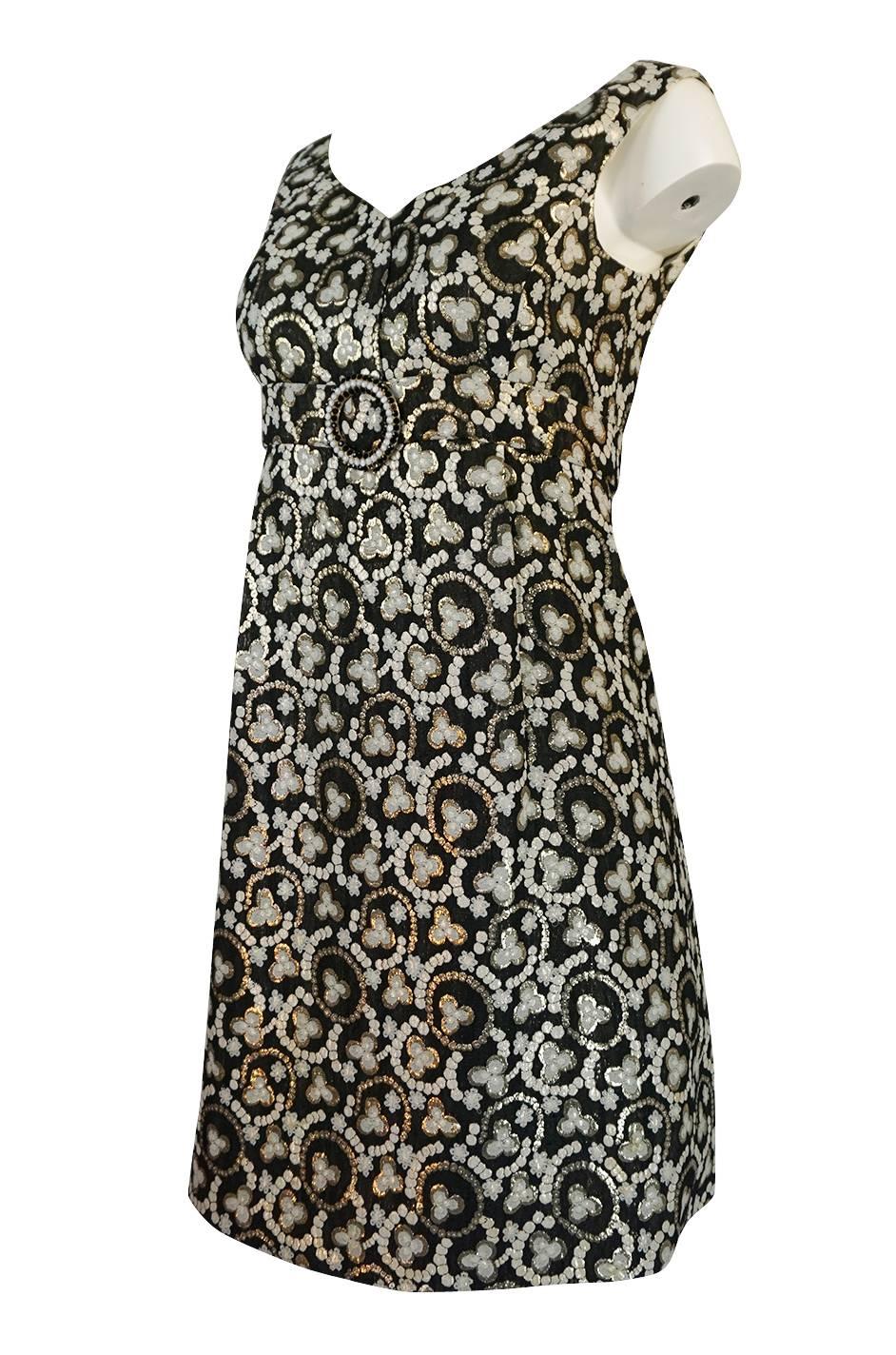 Metallic Gold Thread Print Mod Shift Dress, 1960s  In Excellent Condition In Rockwood, ON