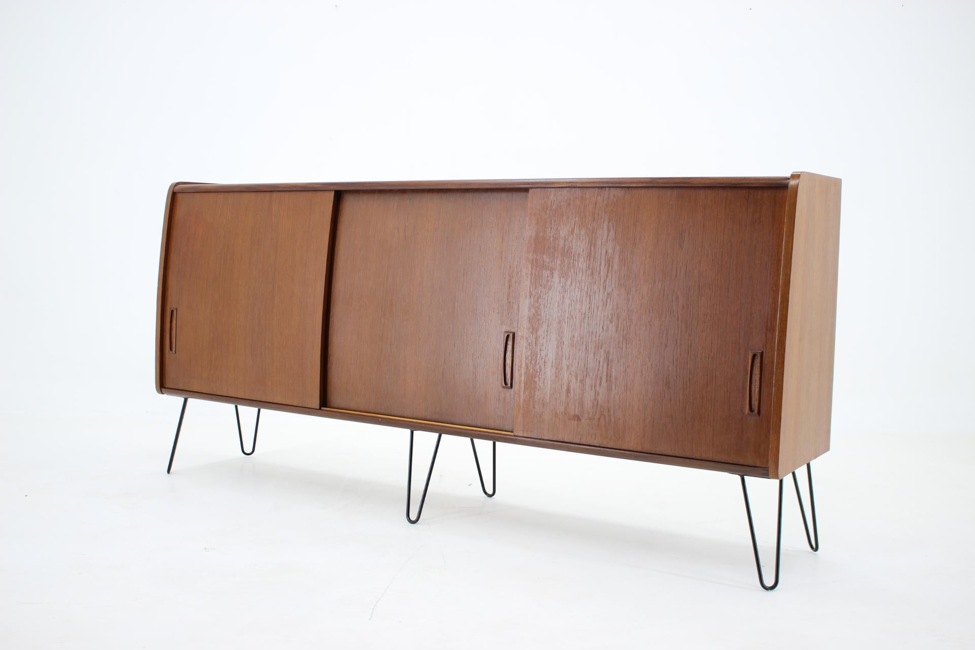 1960s Upcycled Teak Cabinet, Denmark In Good Condition For Sale In Praha, CZ