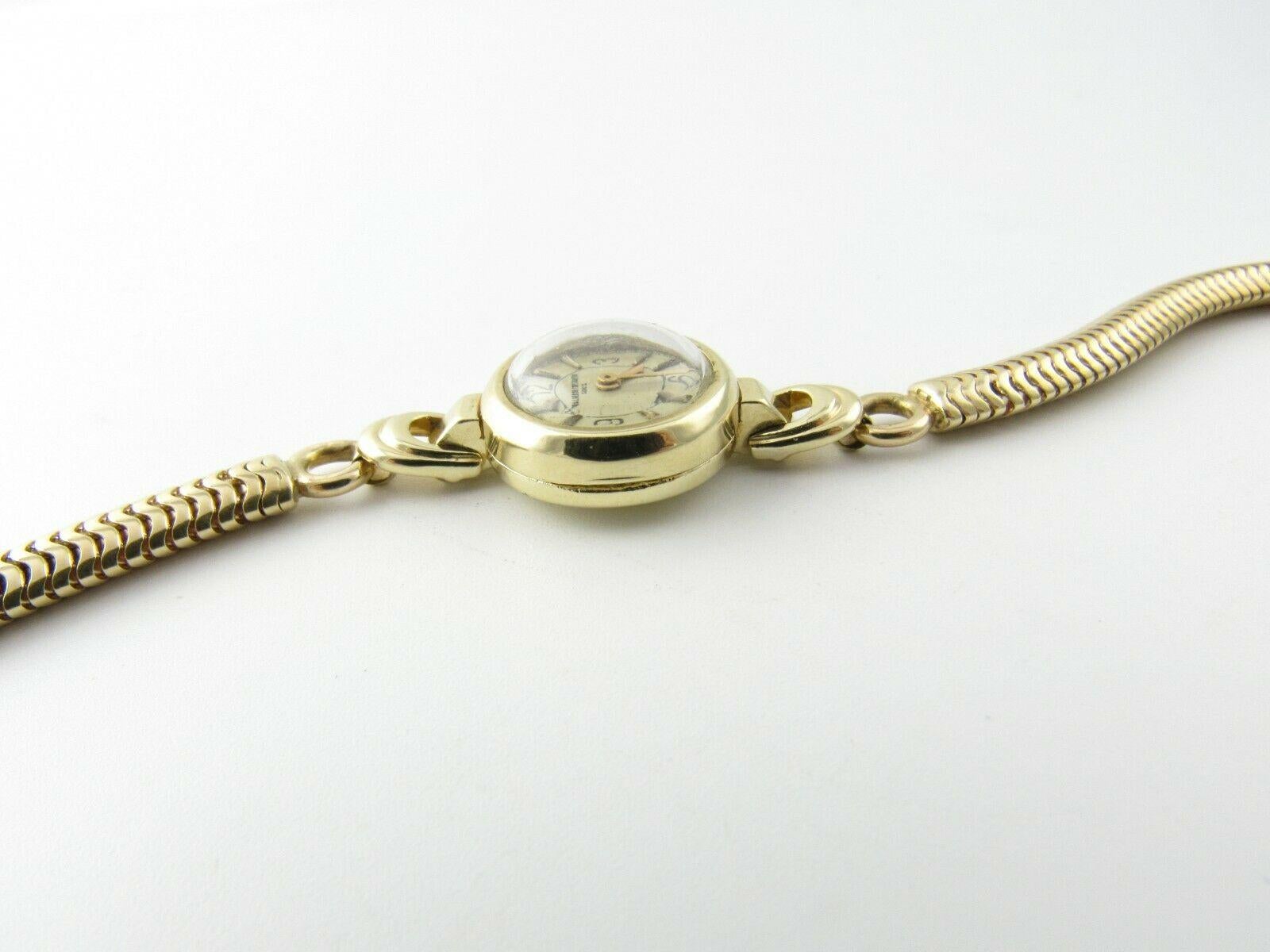 1960s Vacheron Constantin 14 Karat Yellow Gold Ladies Hand Winding Watch 2