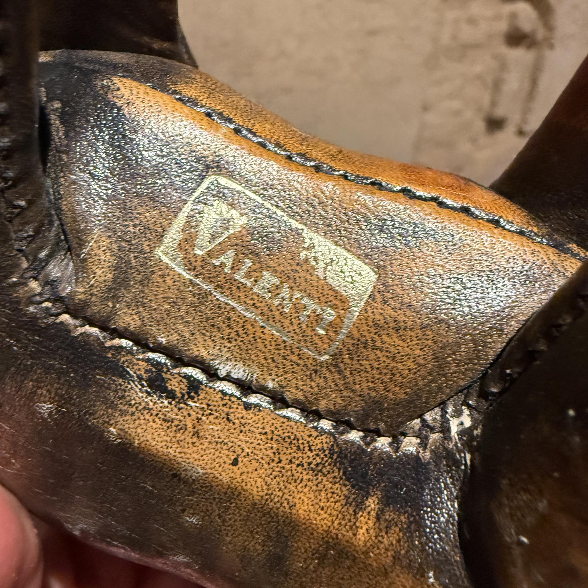 Scultura Elefante in pelle Valenti 1960 Spagna in vendita 12