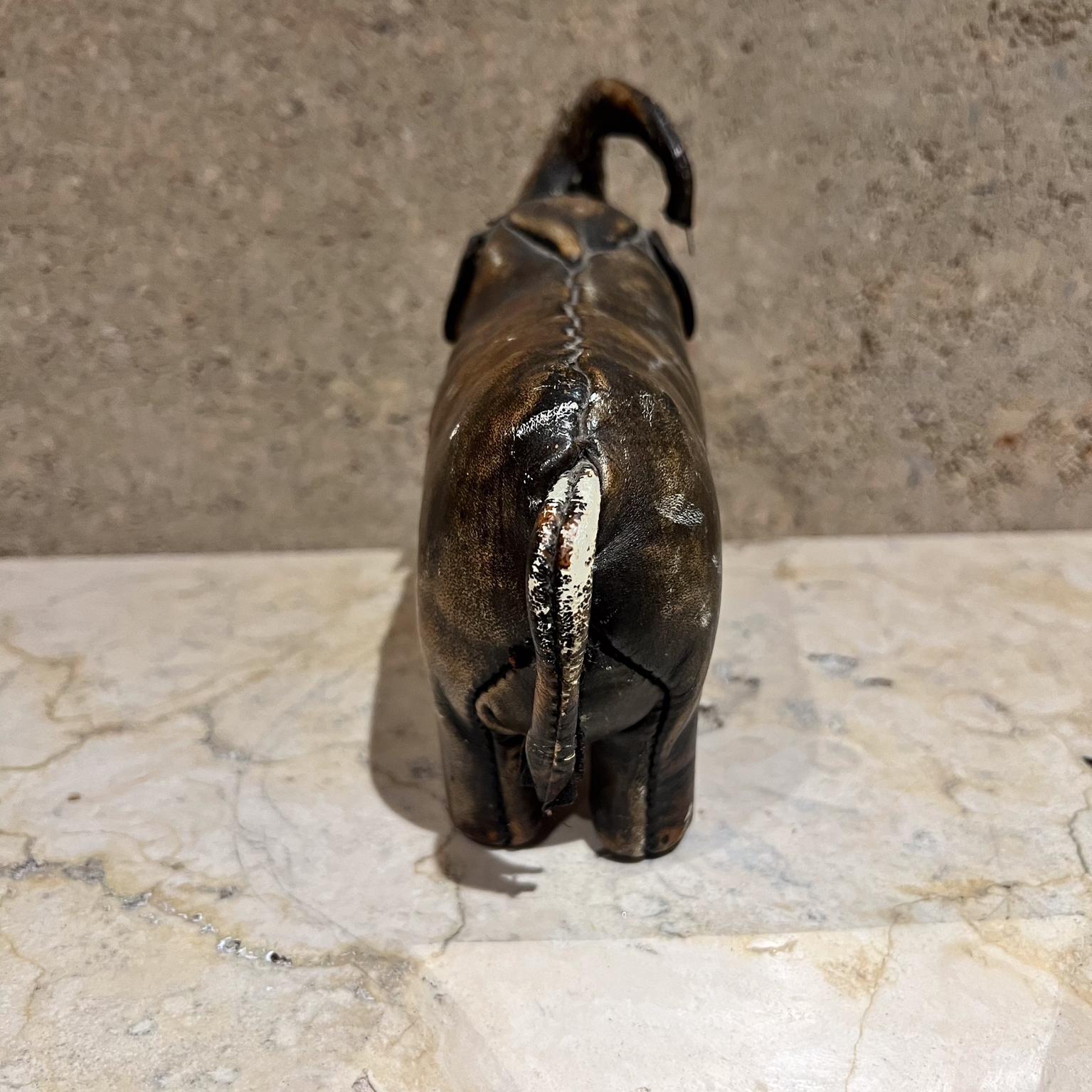 1960 Escultura de elefante de cuero Valenti España siglo XX en venta