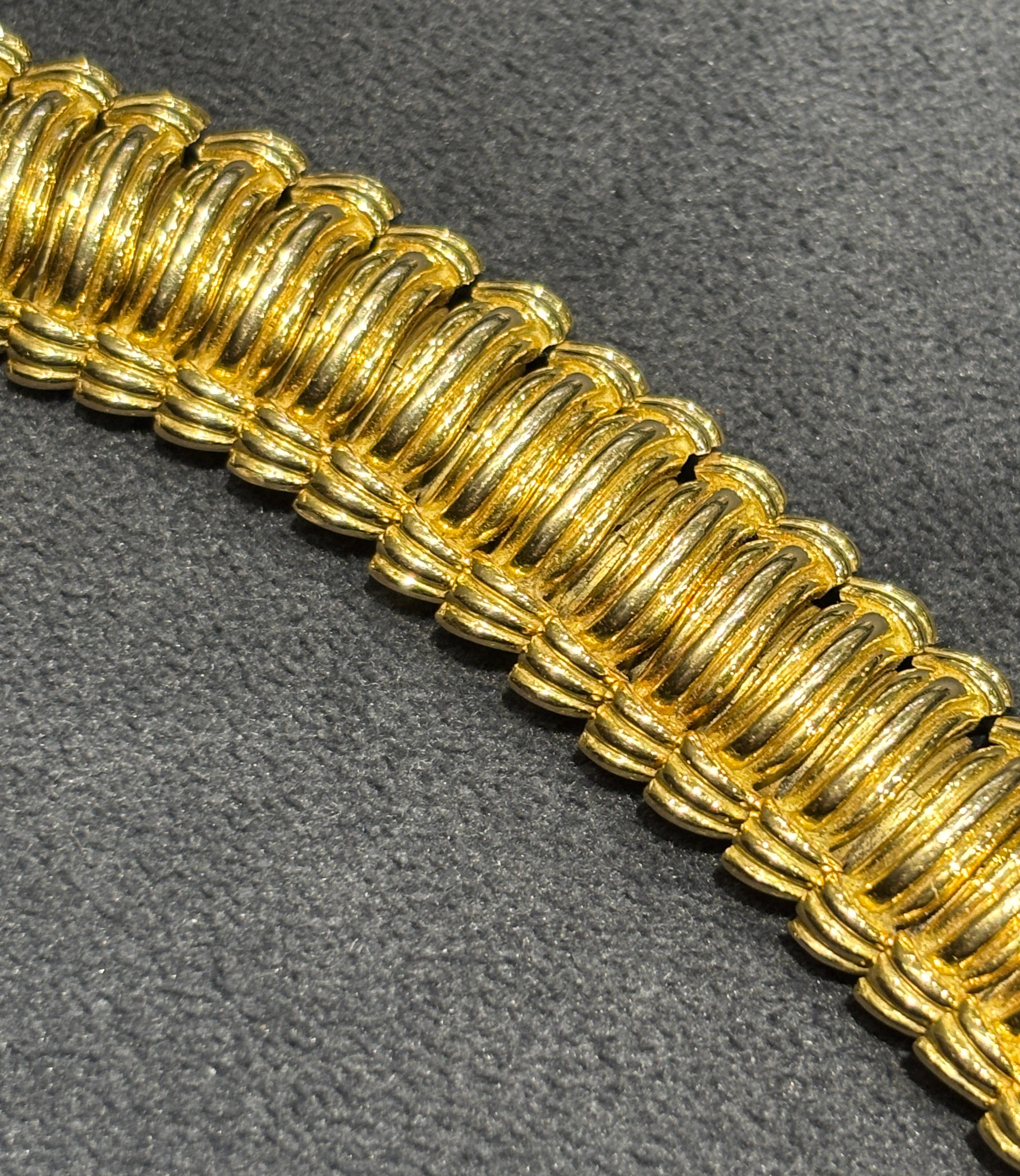 1960er Jahre Van Cleef & Arpels 18k Gold Armband im Angebot 3