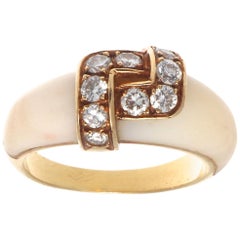 1960s Van Cleef & Arpels France Diamond White Coral 18 Karat Designer Ring