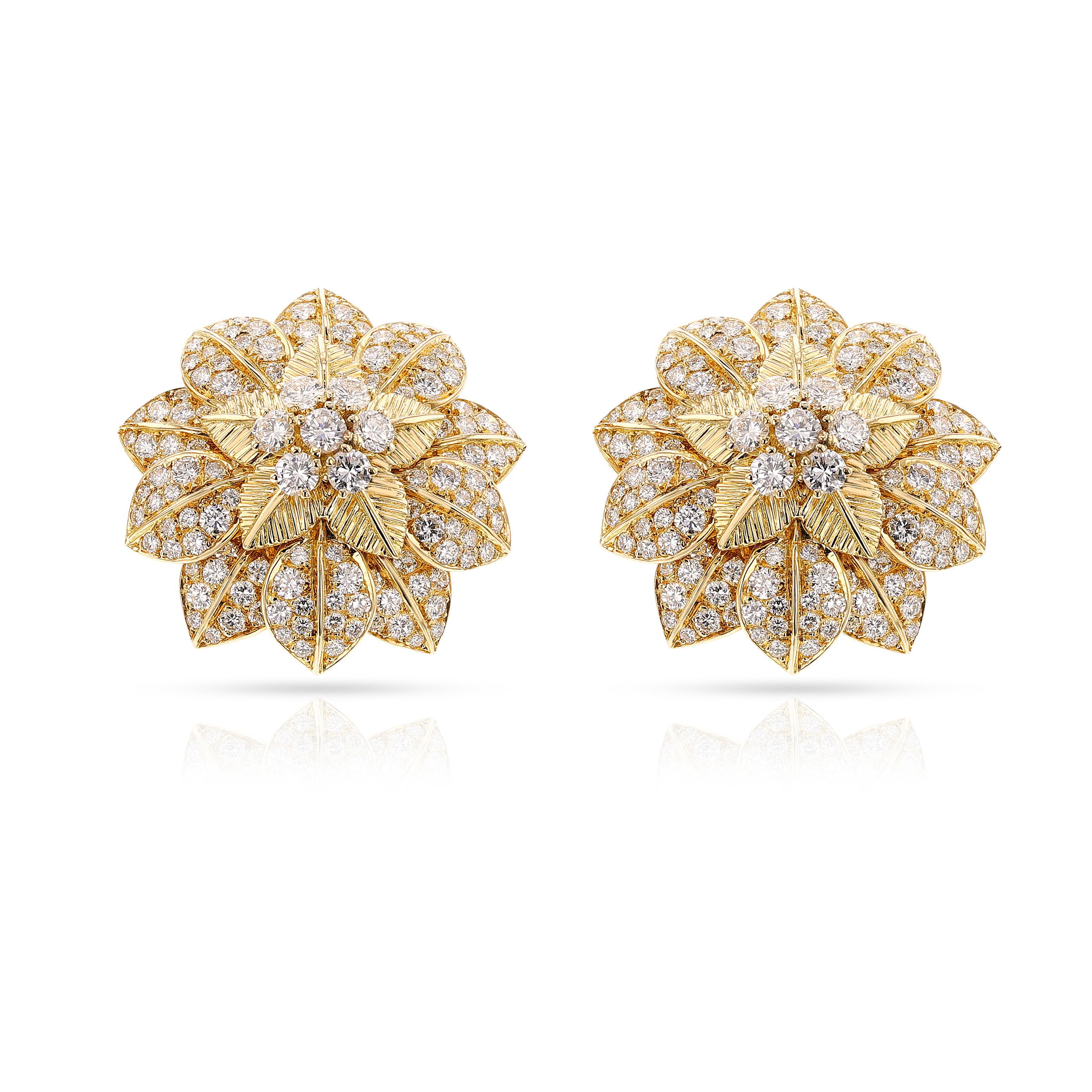 Women's or Men's 1960s Van Cleef & Arpels French Flower Diamond Petal Earrings For Sale