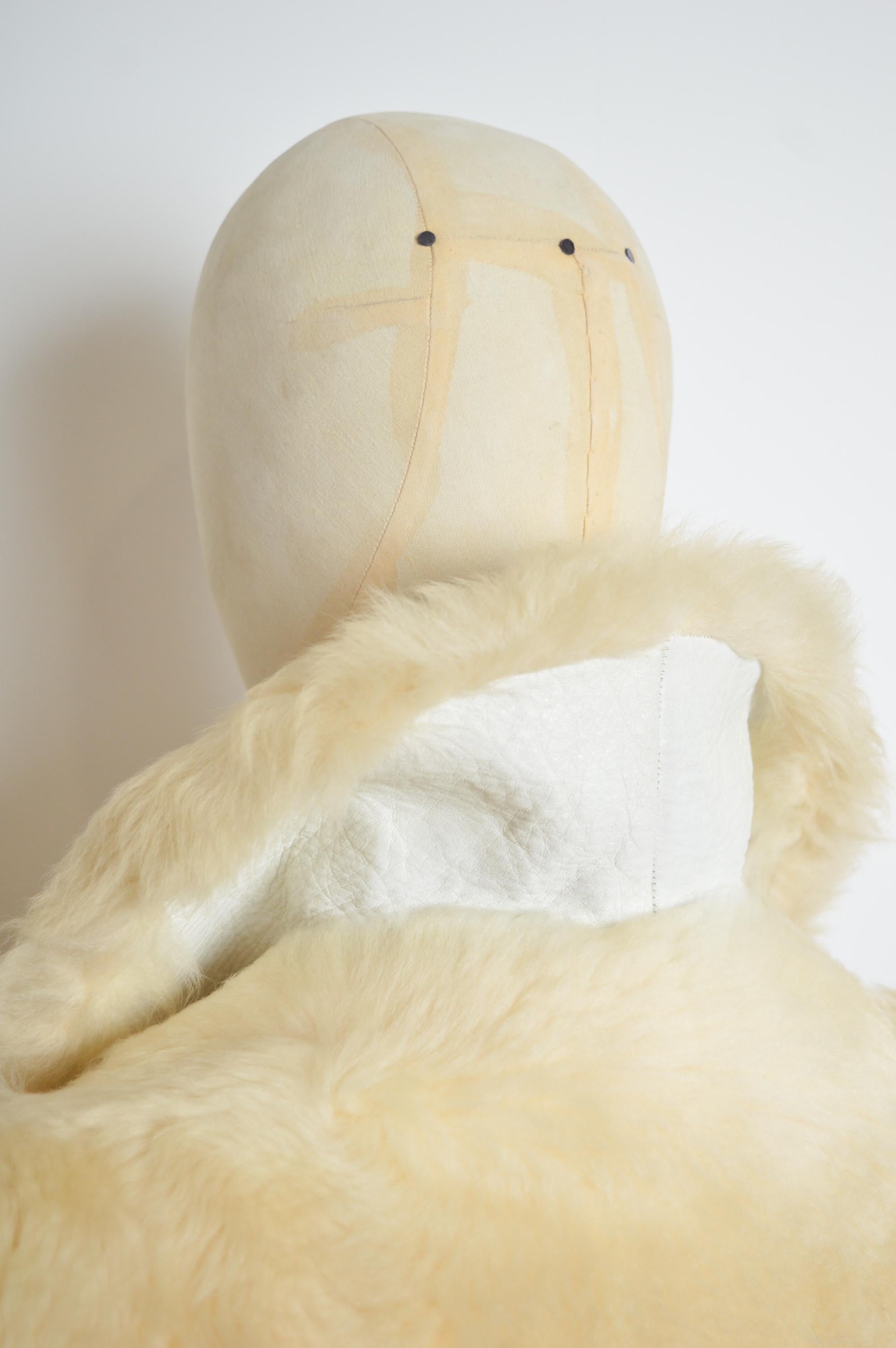 1960s Vanilla Cream Off White Shearling Coat Cropped Penny Pane Jacket in vendita 6