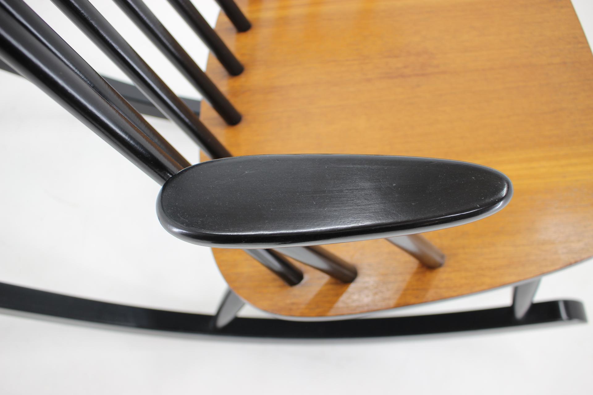 1960s Varjosen Puunjalostus Beech Rocking Chair, Finland  For Sale 4