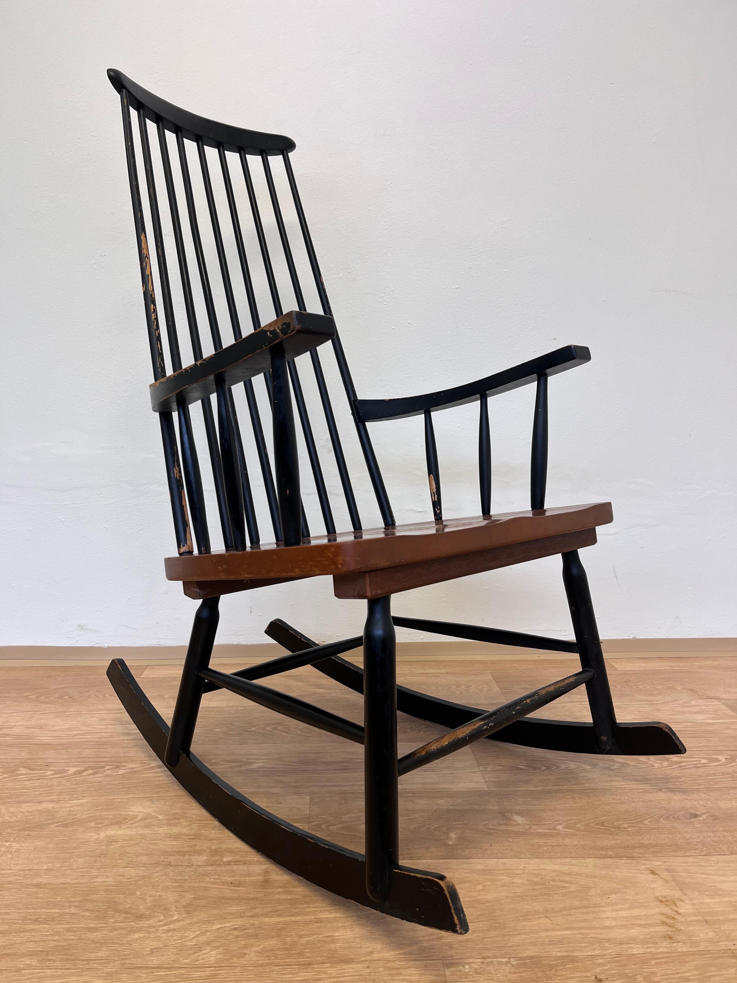 Mid-20th Century 1960s Varjosen Puunjalostus Beech Rocking Chair, Finland For Sale
