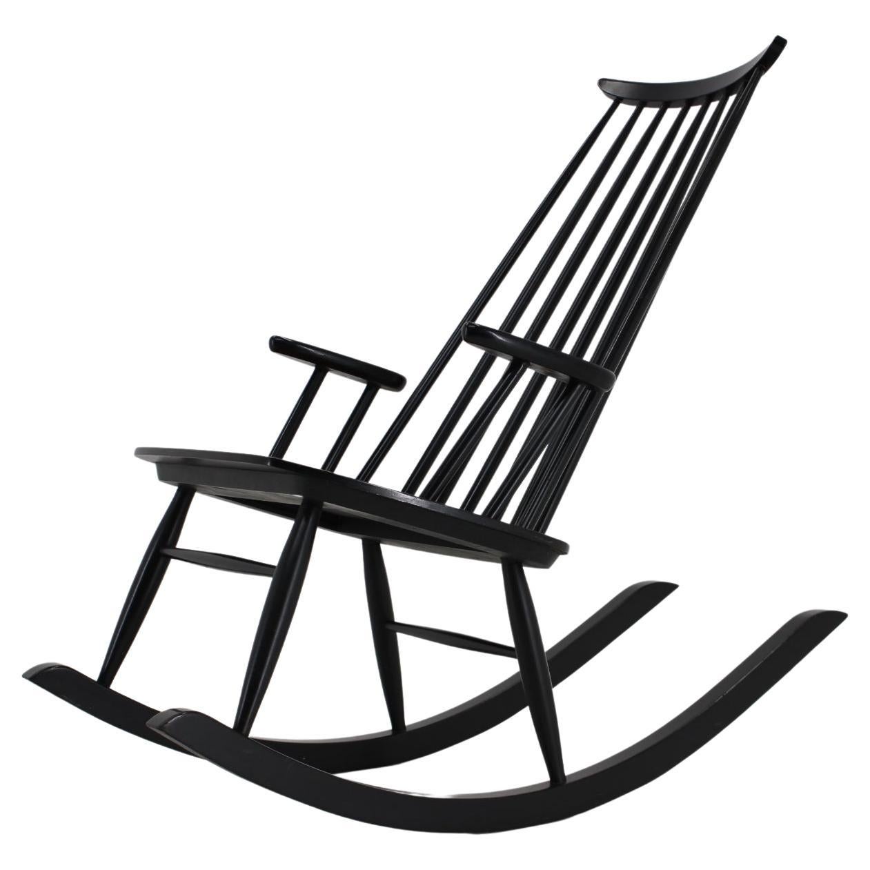 Fauteuil à bascule en hêtre Varjosen Puunjalostus, Finlande, années 1960