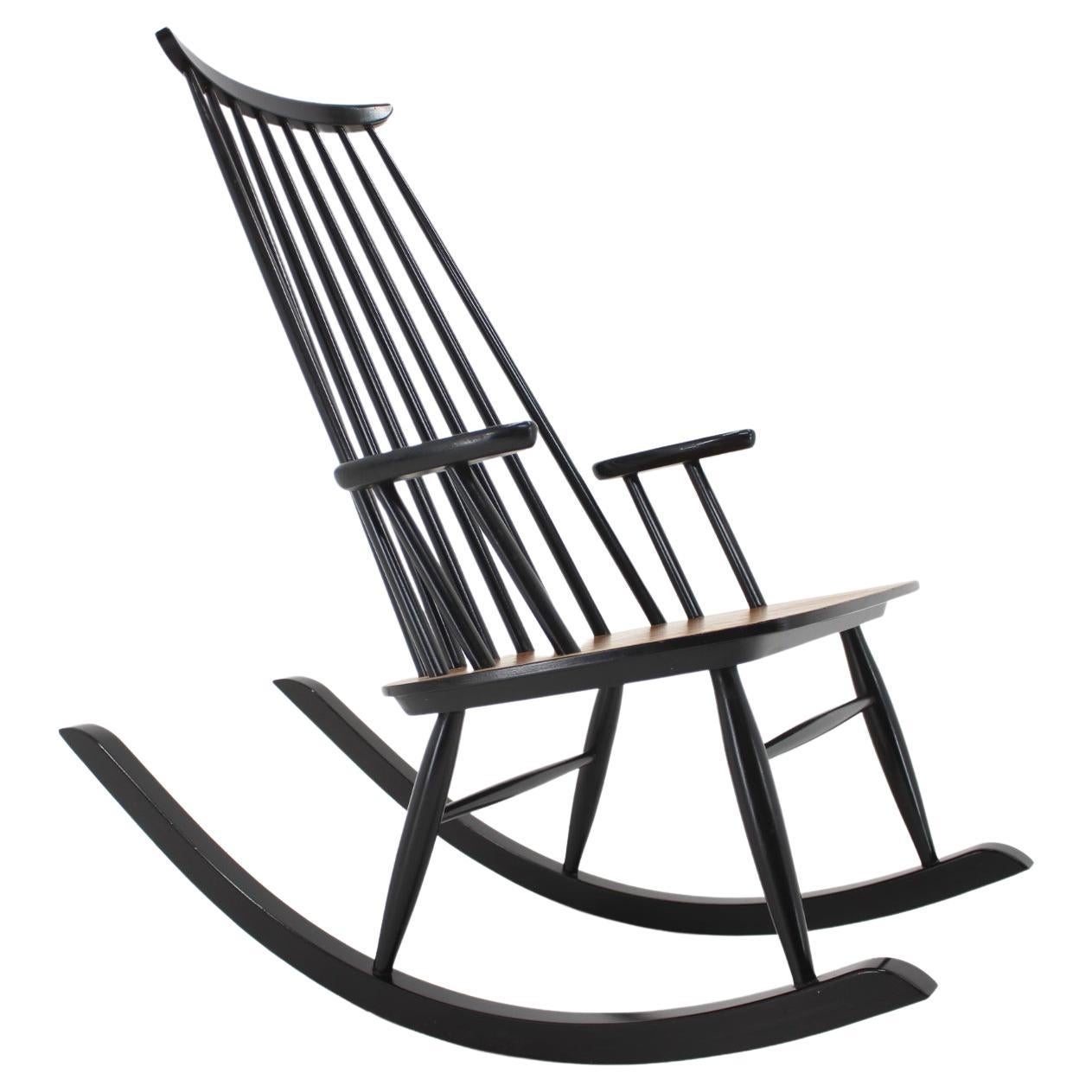 Fauteuil à bascule en hêtre Varjosen Puunjalostus, Finlande, années 1960 