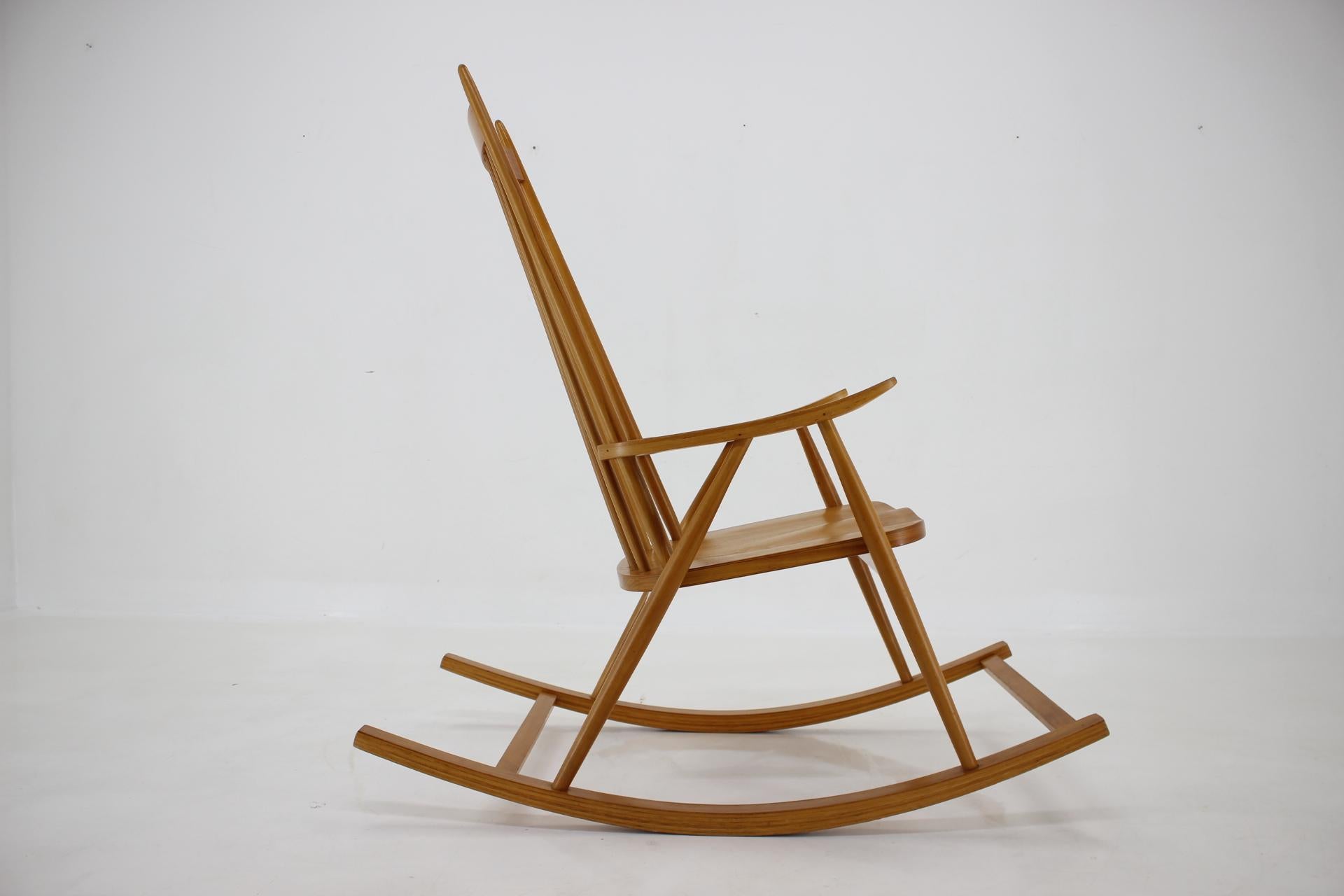 1960s, Varjosen Puunjalostus Beech Rocking Chair for Uusikylä, Finland For Sale 3