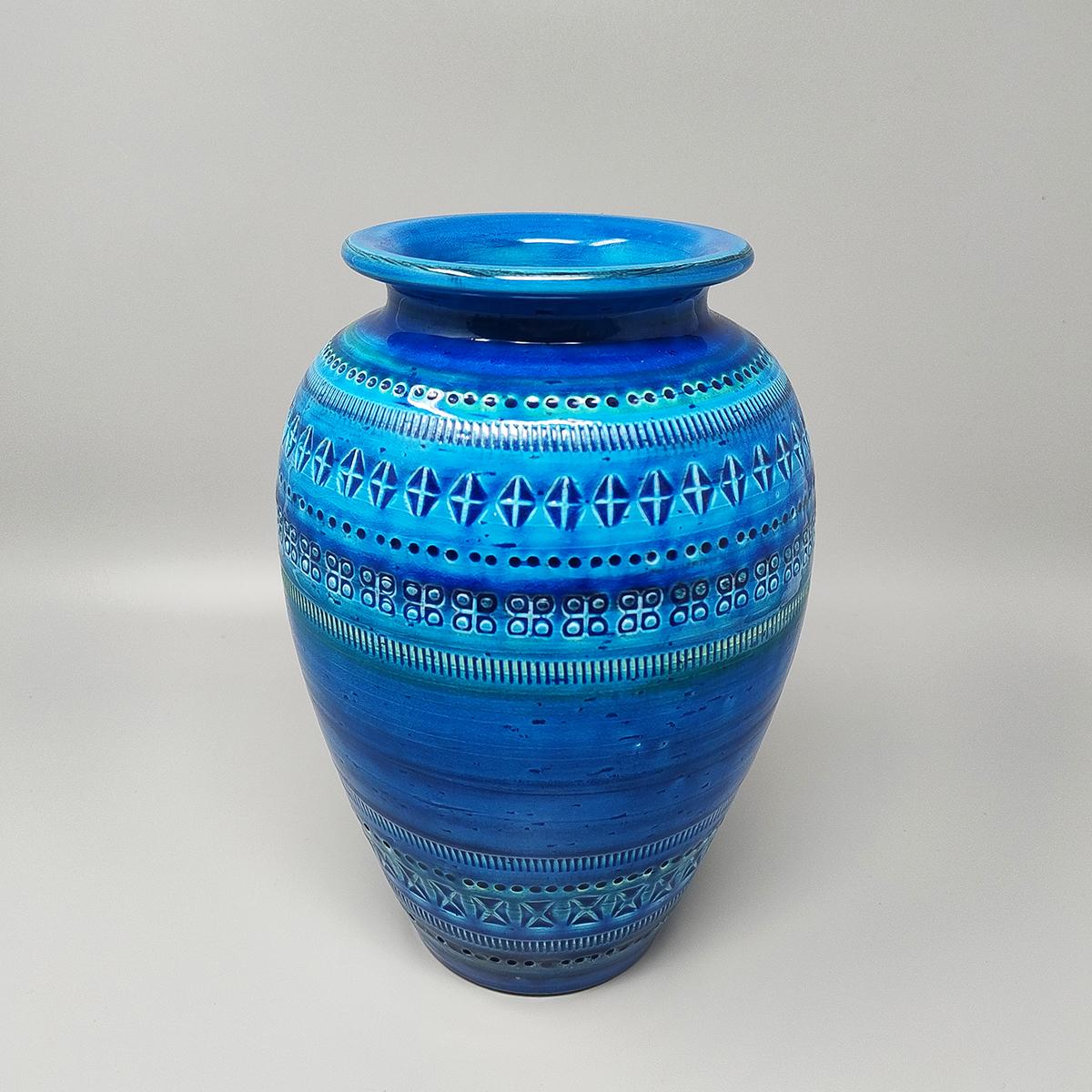 Mid-Century moderno Vaso anni '60 di Aldo Londi per Bitossi Blue Rimini Collection in vendita