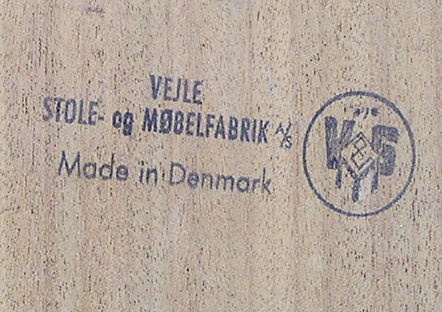1960s Vejle Stole Danish Teak Side Tables by Henning Kjaernulf, Pair For Sale 6