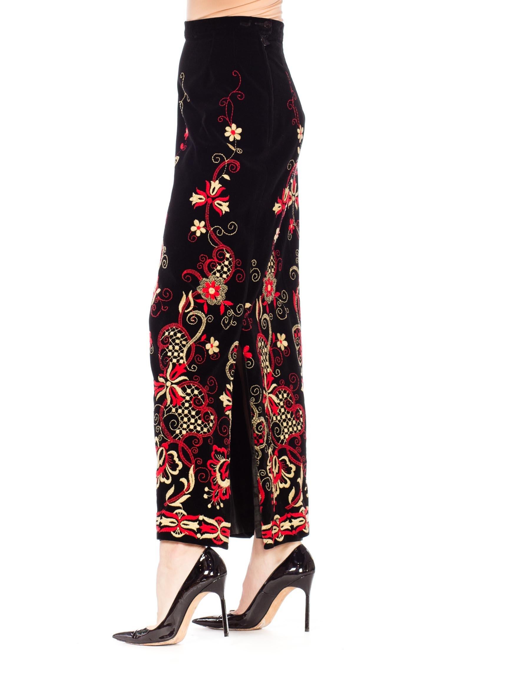 Women's 1960S Black Cotton Velvet Maxi Skirt With Red And White Floral Embroidery