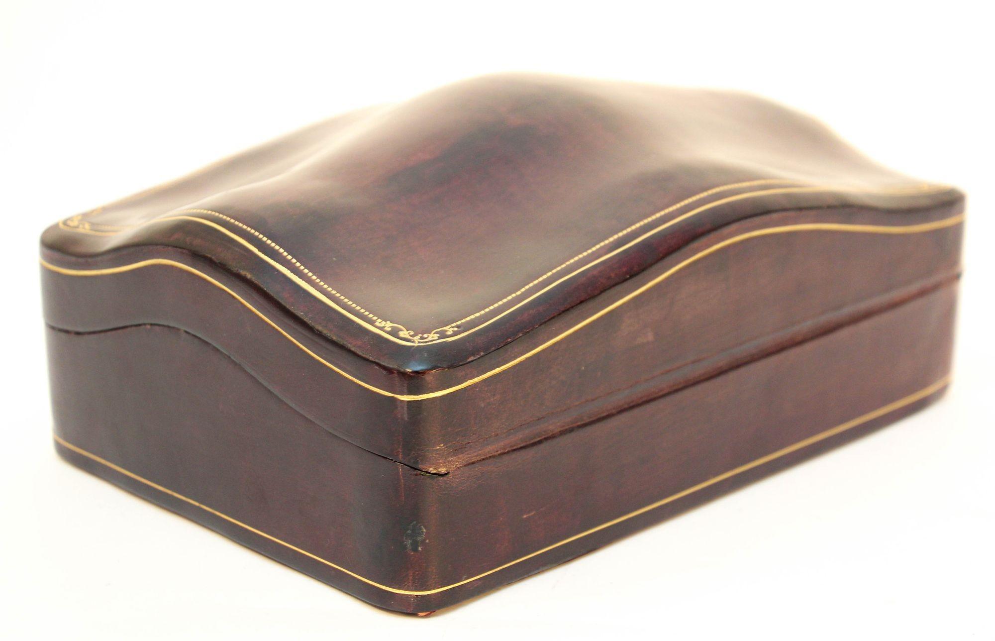 1960s Venetian Brown Leather Humpback Box with Gold Embossed Trim Made in Italy 6