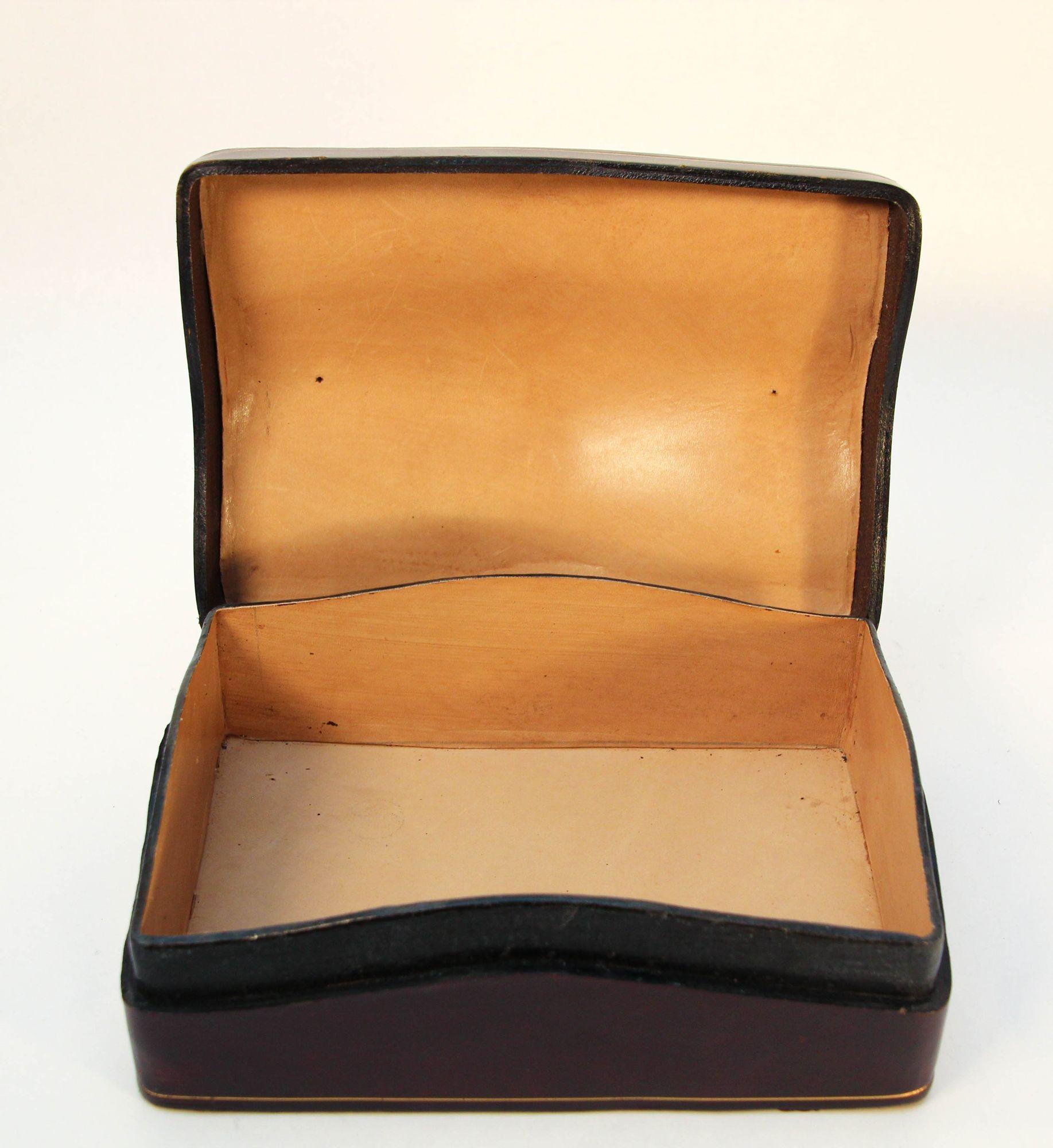 Neoclassical 1960s Venetian Brown Leather Humpback Box with Gold Embossed Trim Made in Italy