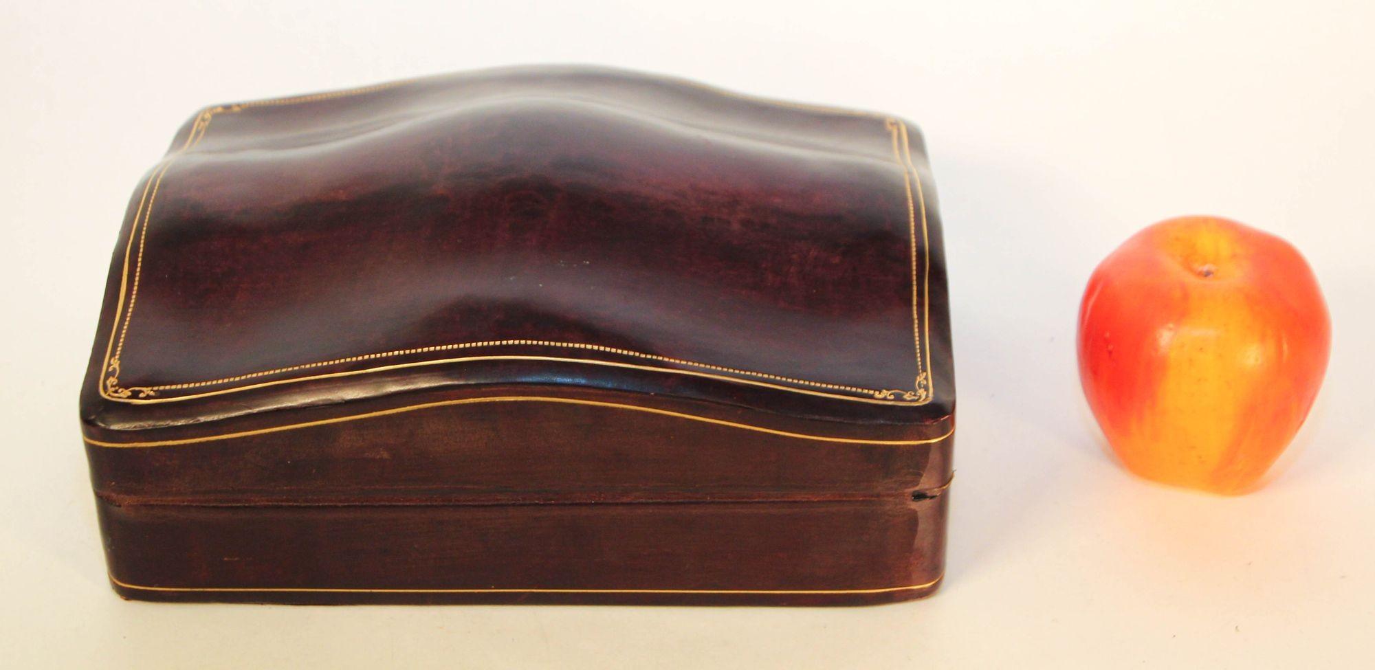 20th Century 1960s Venetian Brown Leather Humpback Box with Gold Embossed Trim Made in Italy