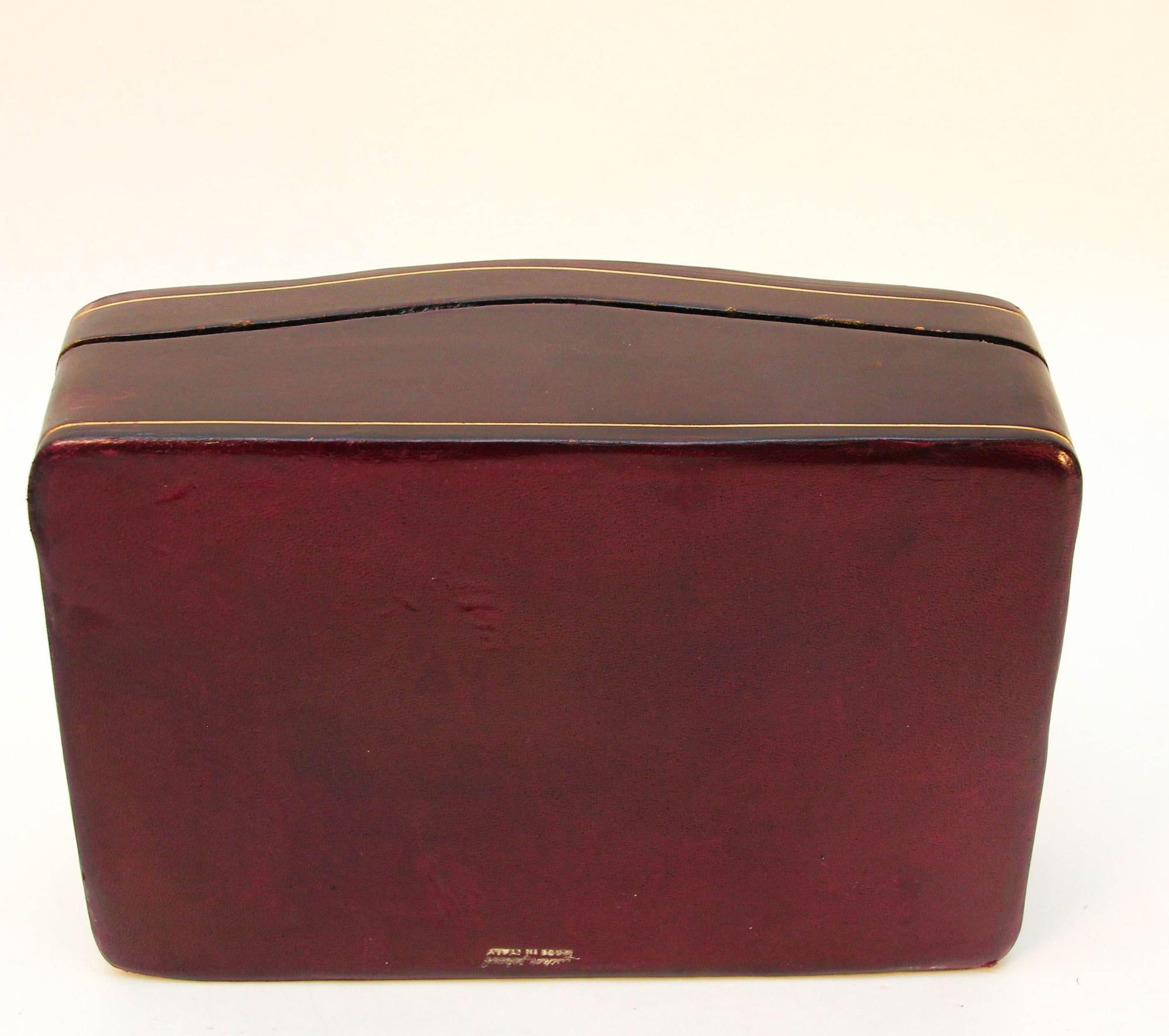 1960s Venetian Brown Leather Humpback Box with Gold Embossed Trim Made in Italy 1
