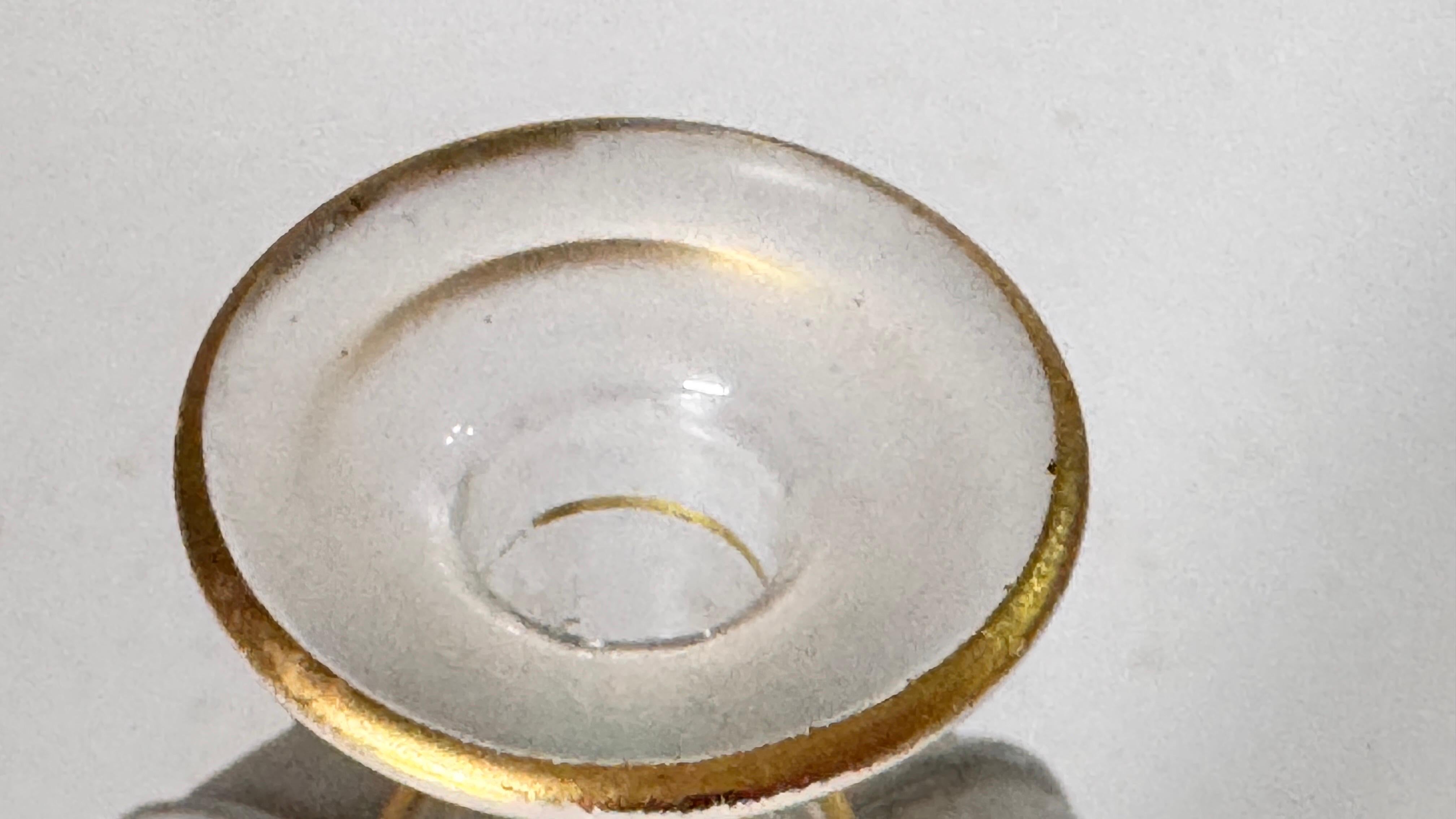 Frasco de perfume veneciano pintado a mano de los años 60, cristal claro con detalles dorados en venta 1