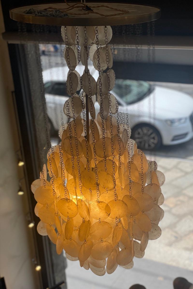 Lustre Verner Panton des années 1960 en laiton et nacre en vente 6