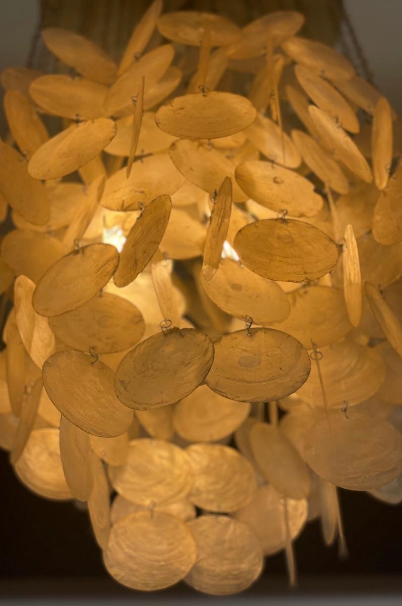 Métal Lustre Verner Panton des années 1960 en laiton et nacre en vente
