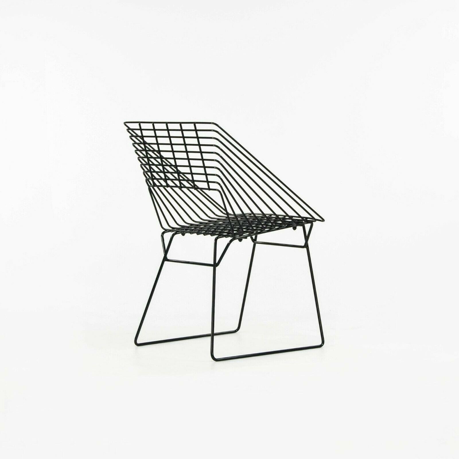 1960er Jahre Verner Panton für Fritz Hansen Outdoor Box Wire Chair mit schwarzem Gestell im Zustand „Gut“ im Angebot in Philadelphia, PA