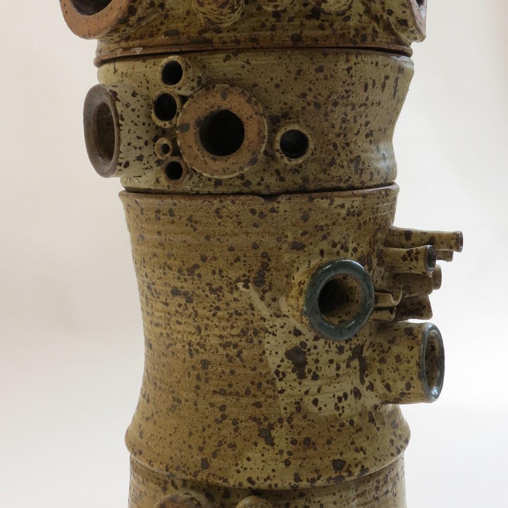 Mid-Century moderno Scultura in studio Pottery molto grande prodotta a mano negli anni '60 in vendita