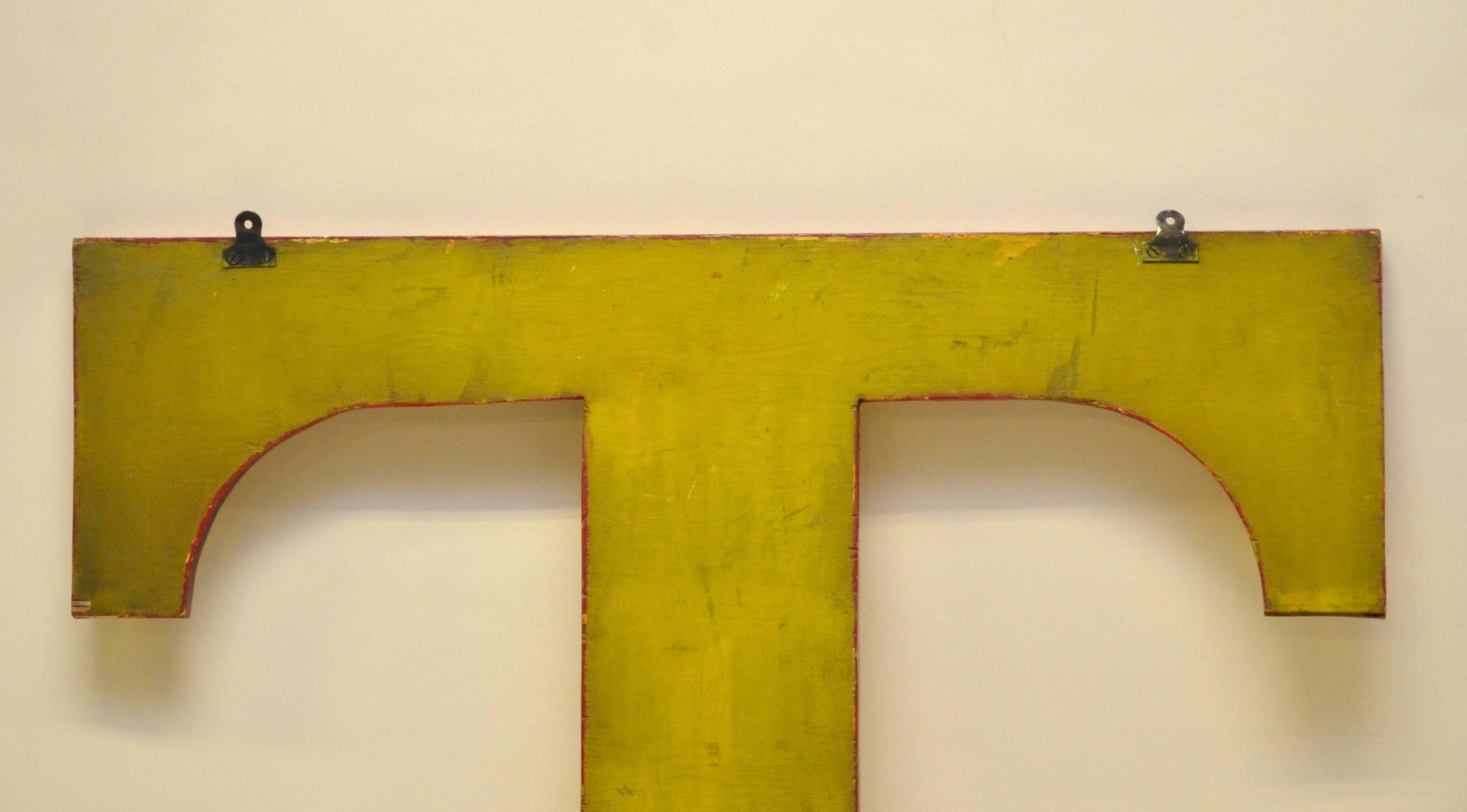 1960s Very Large Yellow Wooden Capital Letter T with Red Border Made in England In Good Condition In Milan, IT