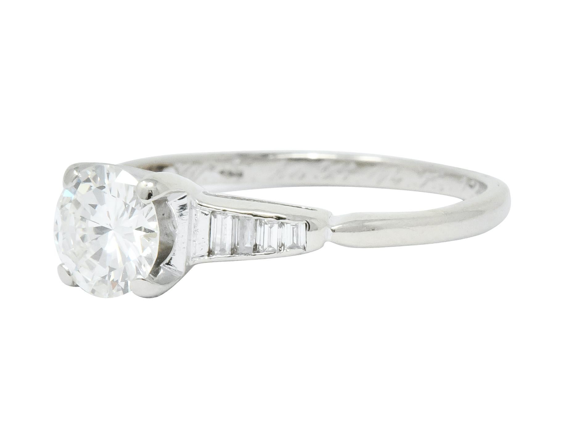 Women's or Men's 1960s Vintage 0.93 Carat Diamond 14 Karat White Gold Engagement Ring