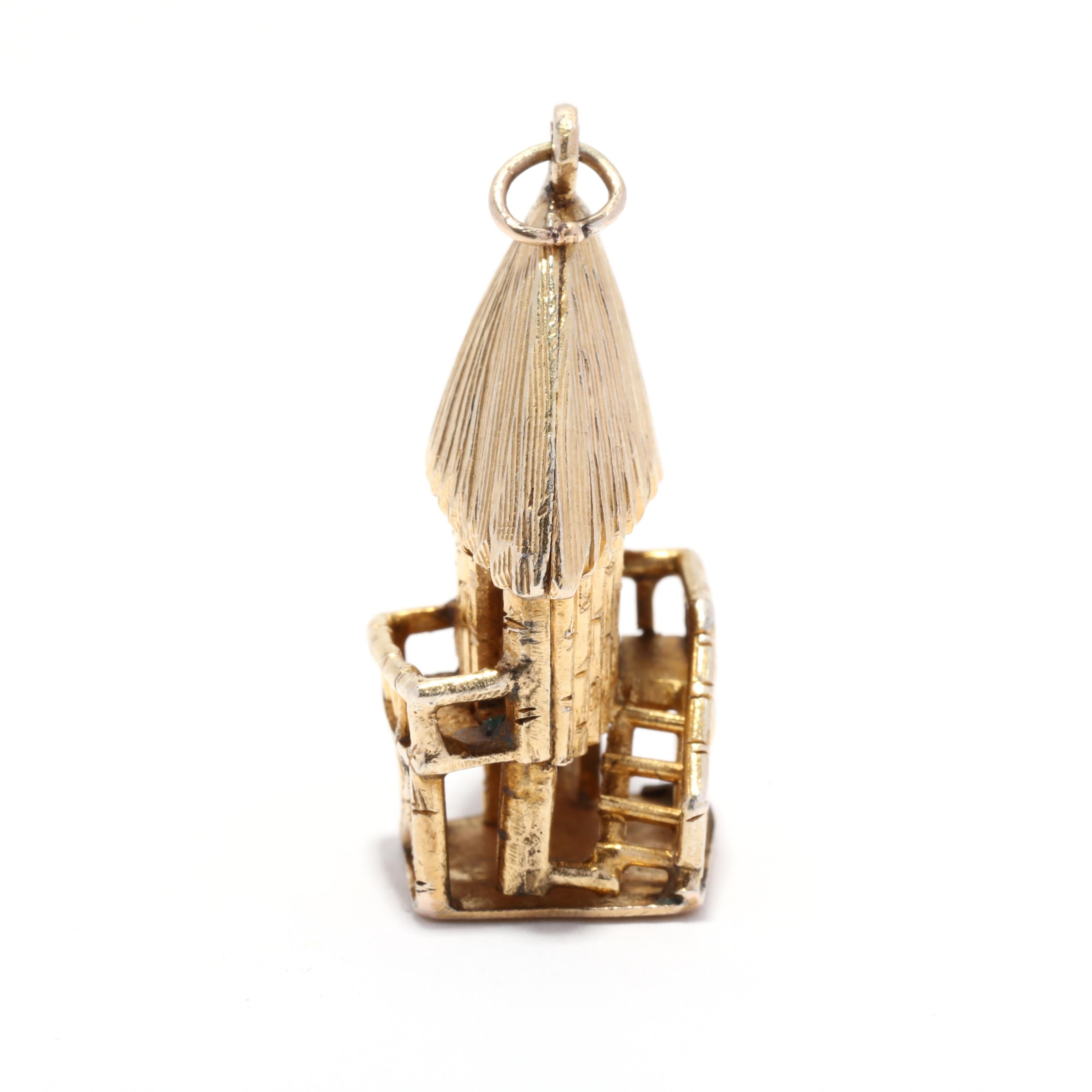1960s Vintage 10KT Yellow Gold Tree House Charm Length 1.25 inches In Good Condition For Sale In McLeansville, NC