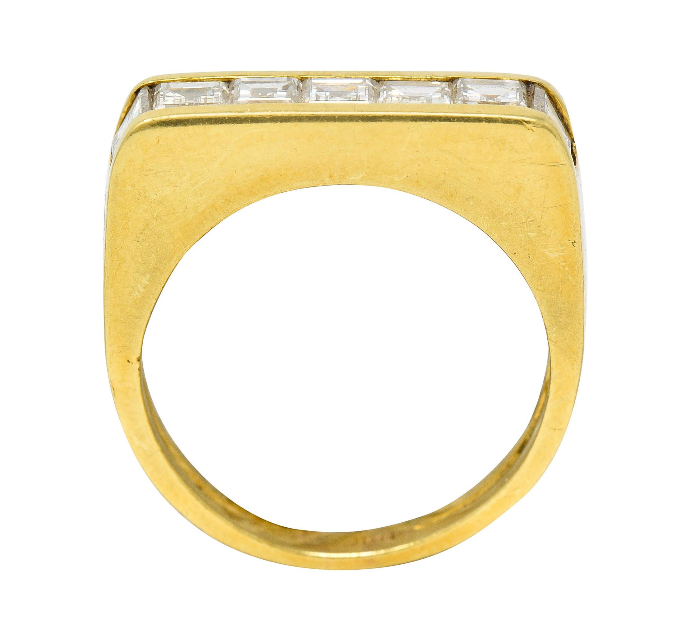 1960's Vintage 1.25 Carat 18 Karat Gold Stacking Band Ring 2