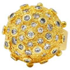 1960's Vintage 1.25 Carats Diamond 18 Karat Yellow Gold Sputnik Bauble Ring