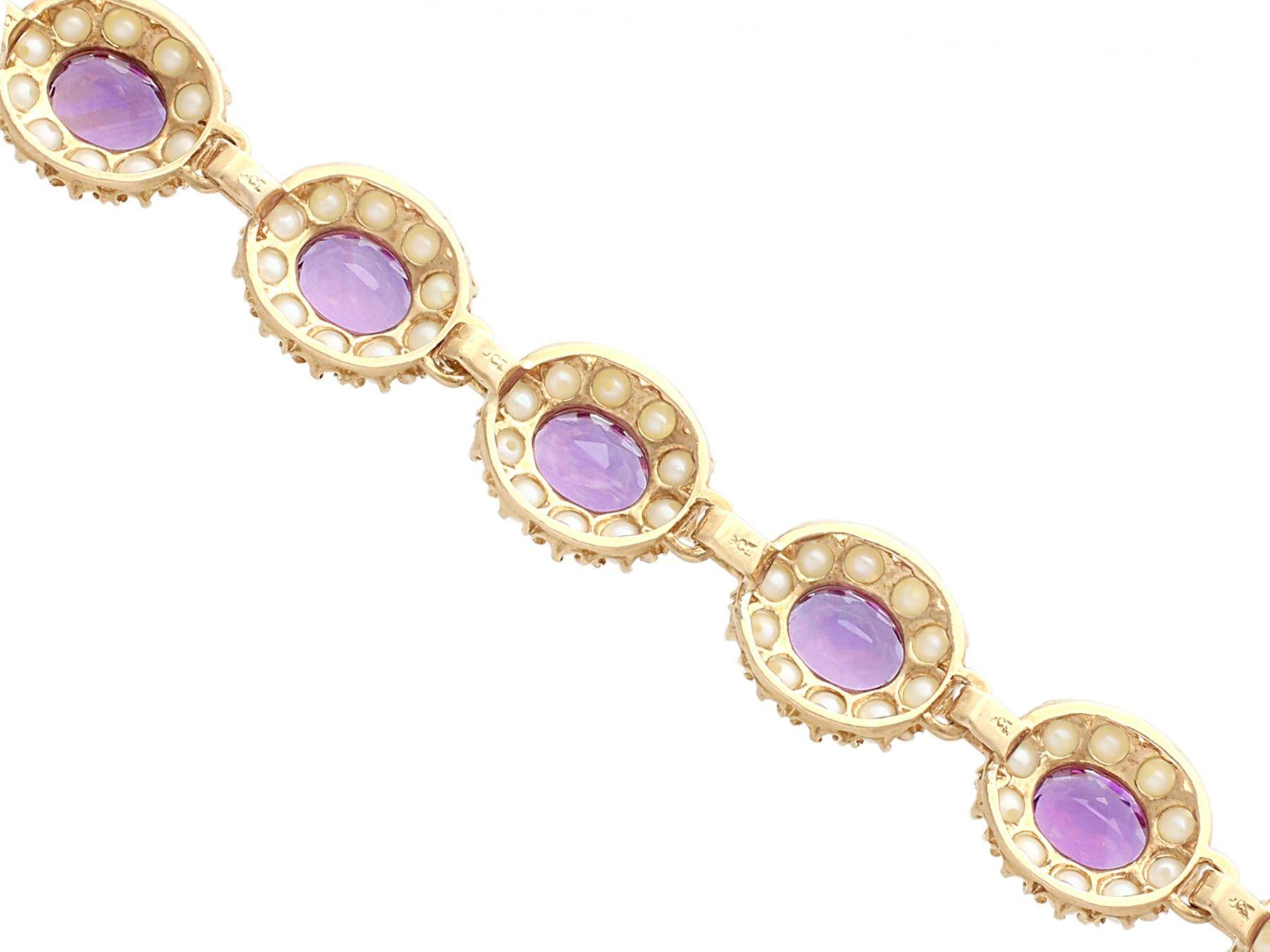 Women's or Men's 1960s, Vintage 19.80 carat Amethyst and Cultured Pearl Yellow Gold Bracelet