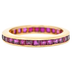 1960
s Vintage 2.00 Carats Ruby 14 Karat Gold Eternity Band Ring