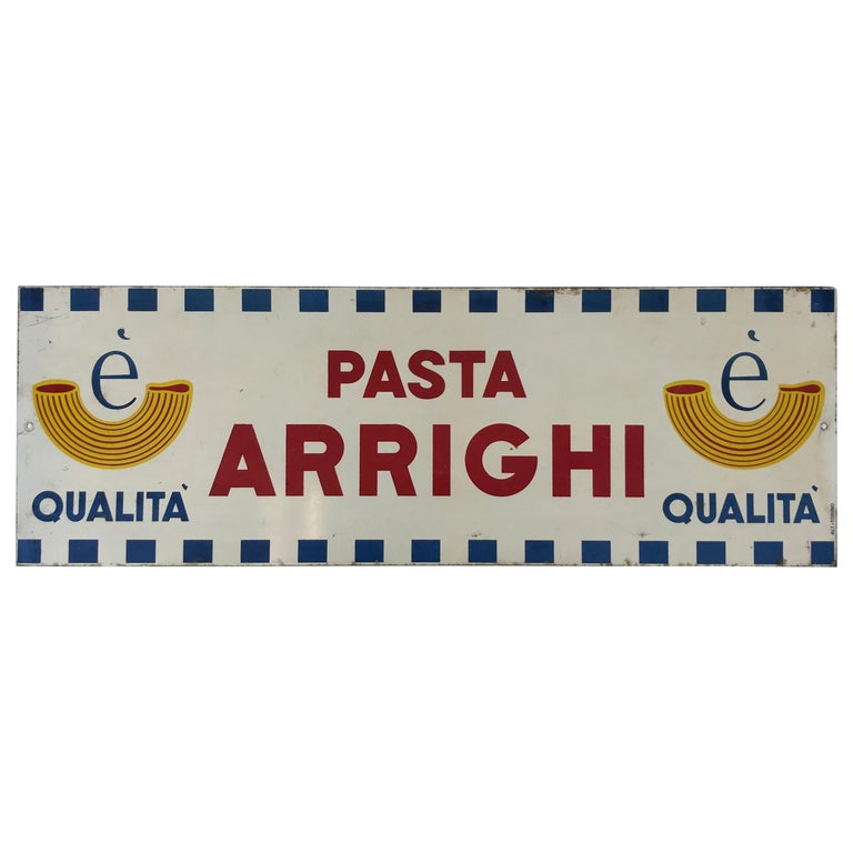 1960s Vintage Advertising Italian Screen-Printed Tin Sign "Pasta Arrighi" For Sale