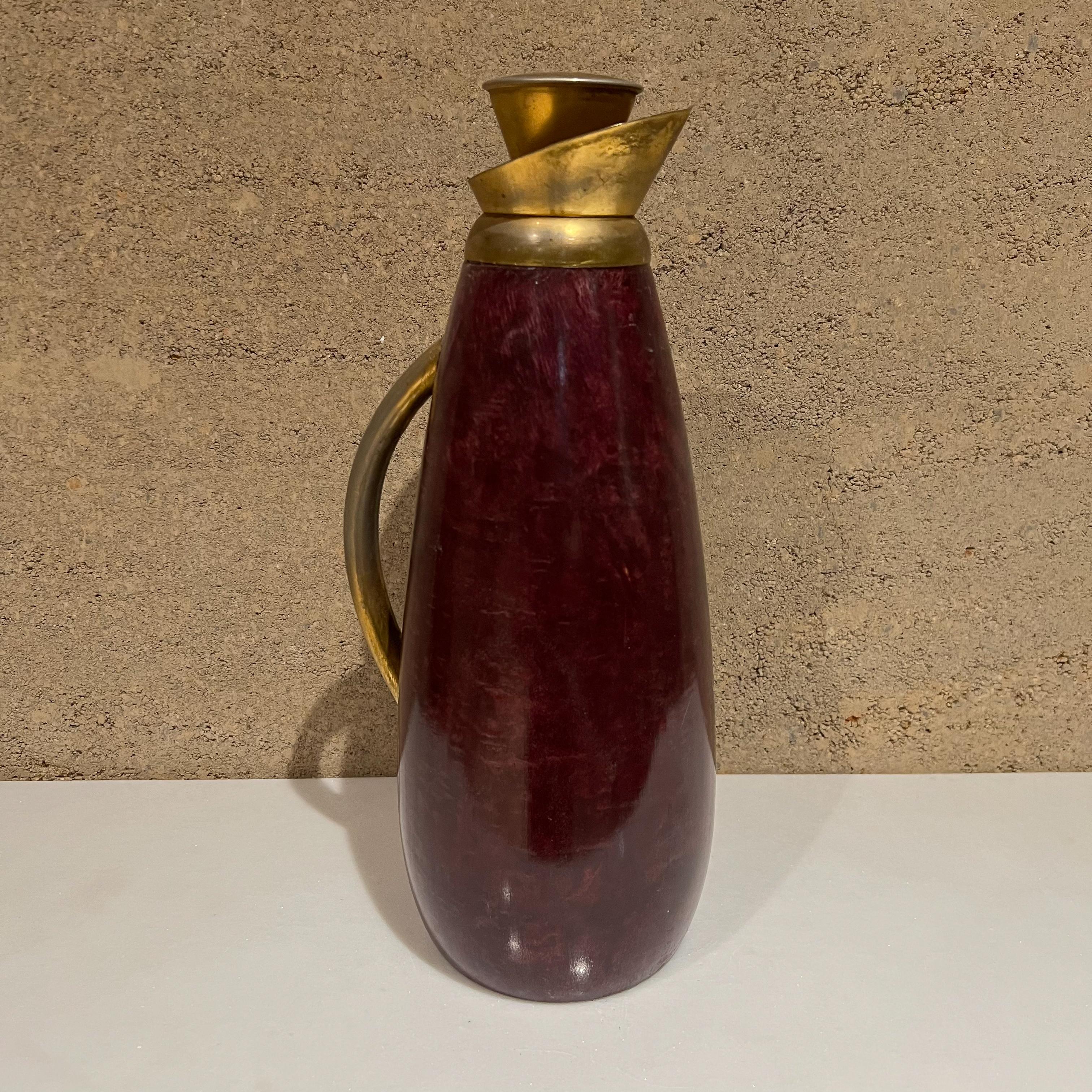 1960s Vintage Aldo Tura Pitcher Brass Carafe in Purple Goatskin Parchment For Sale 1