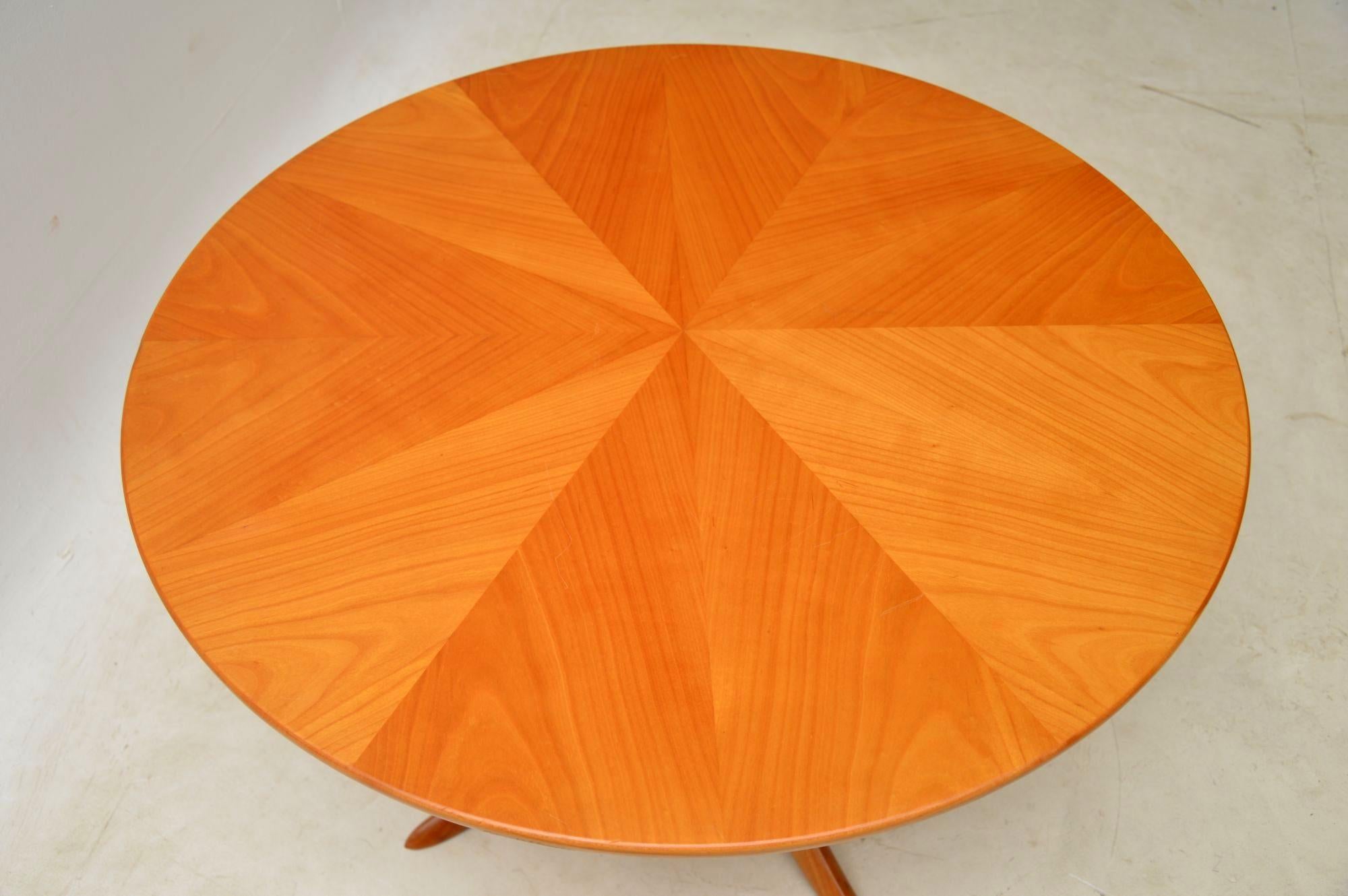 Mid-Century Modern 1960s Vintage ‘Alma’ Coffee Table in Elm