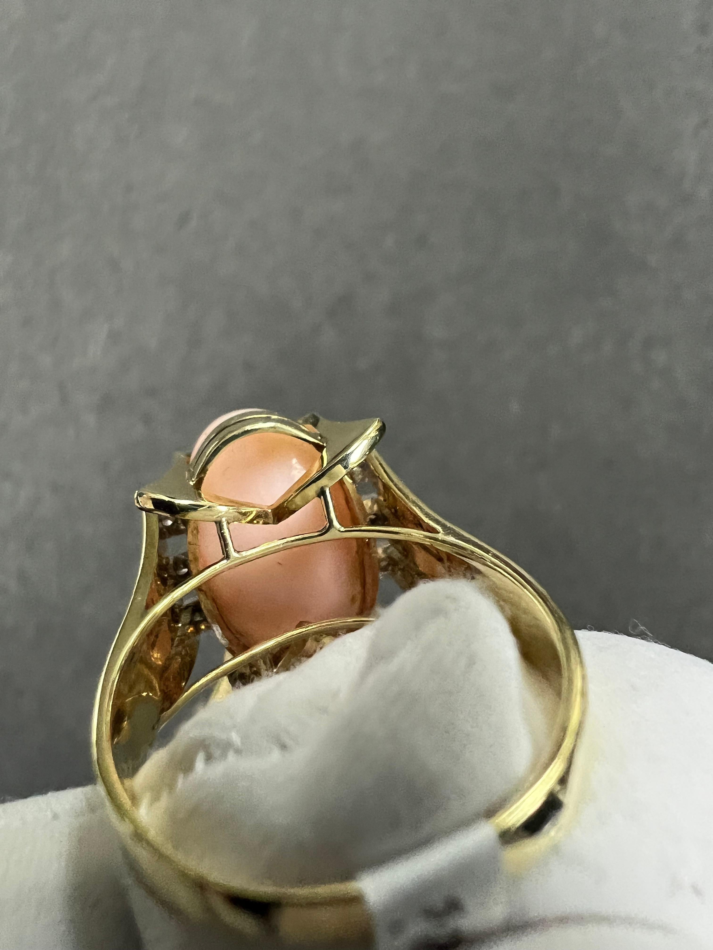 1960s Vintage Angel Skin Coral Diamond 14k Yellow Gold Ring Size 10 For Sale 7