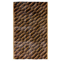 1960er Vintage Art Deco Distressed Teppich in Gold, Schwarz Geometrisches Muster