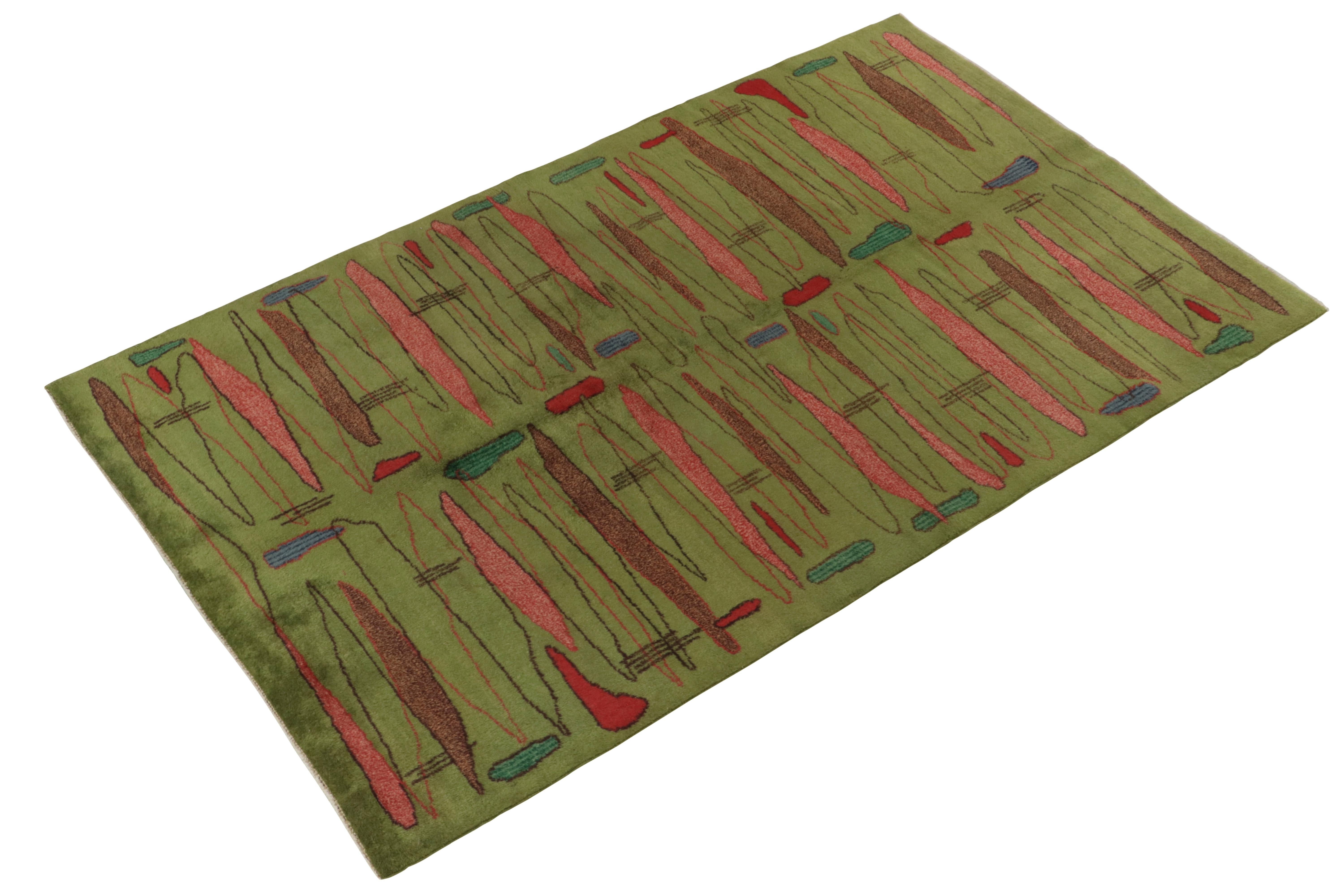 1960er Vintage Art Deco Teppich in Grün, Rosa, Braun Ovular Muster von Rug & Kilim (Art déco) im Angebot
