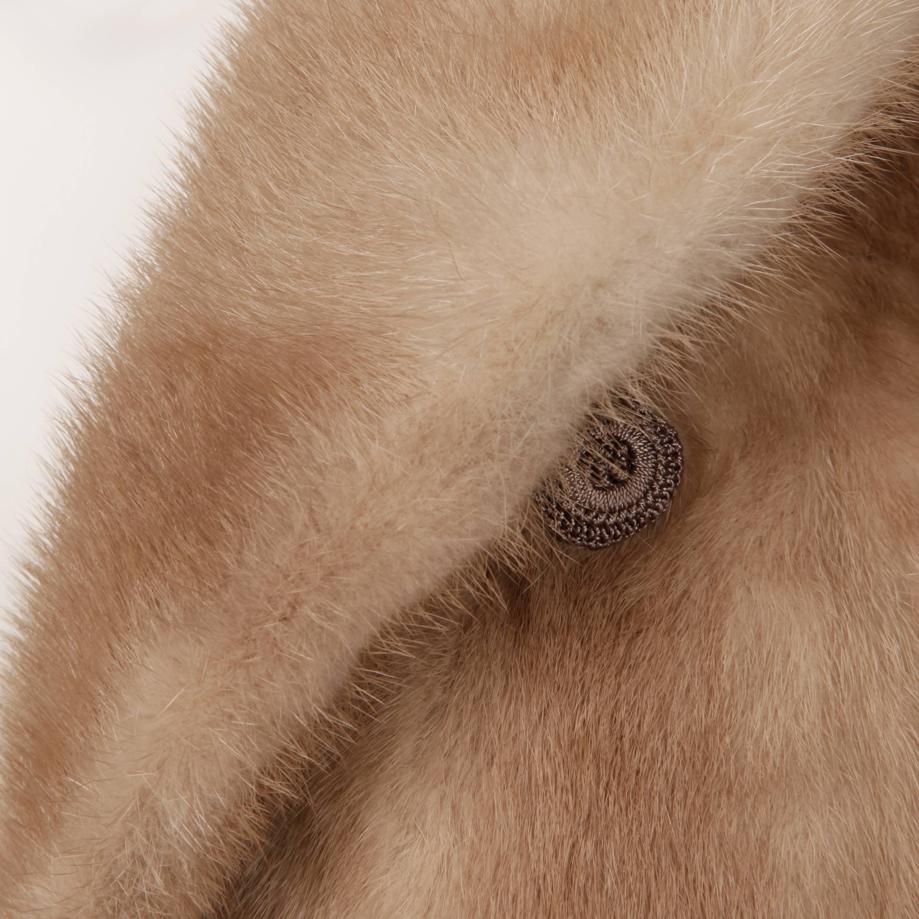 1960s Vintage Autumn Haze or Beige Mink Fur Coat with Pop Up Collar 2