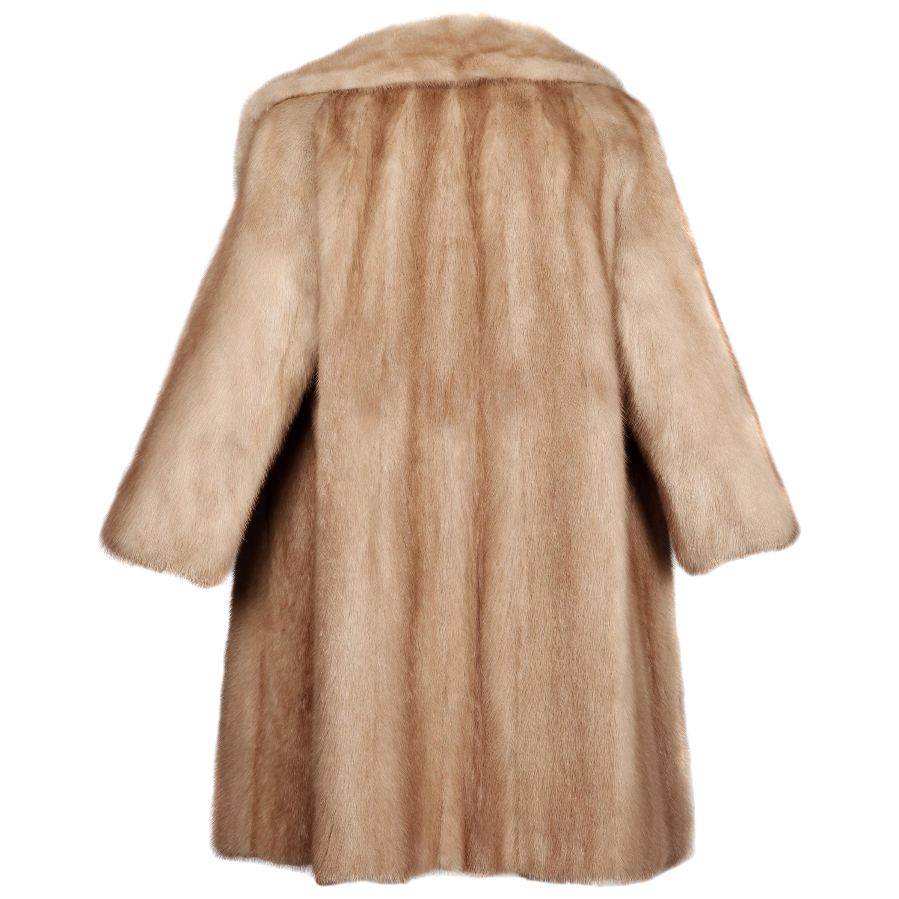 1960s Vintage Autumn Haze or Beige Mink Fur Coat with Pop Up Collar
