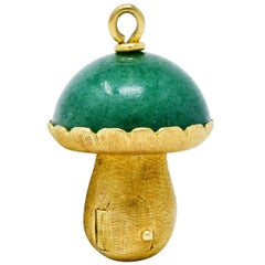 1960's Vintage Aventurine 18 Karat Gold Gnome & Mushroom Pendant Charm