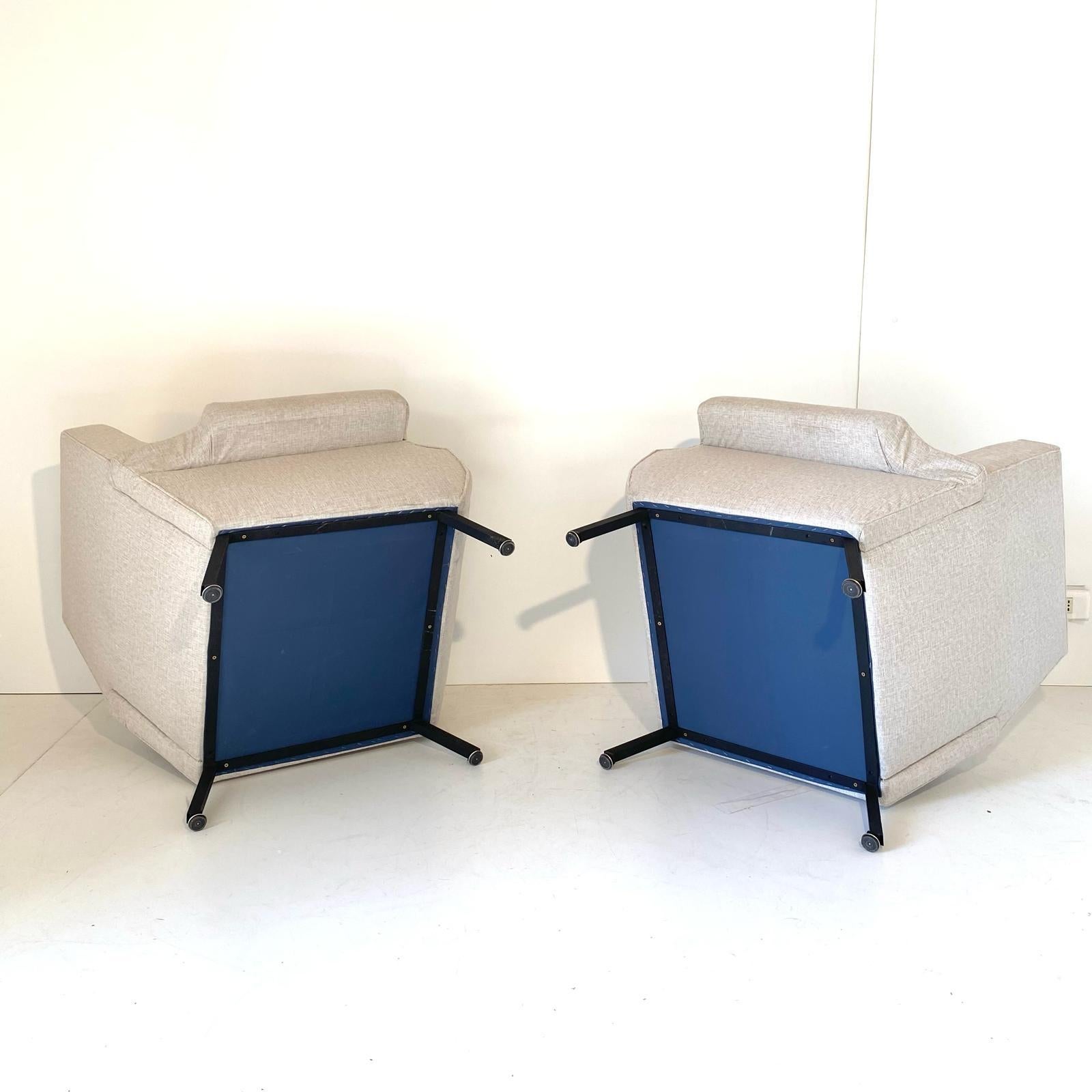 Mid Century Modern Beige Armchairs, set of two, Italy 1960s In Good Condition In Ceglie Messapica, IT