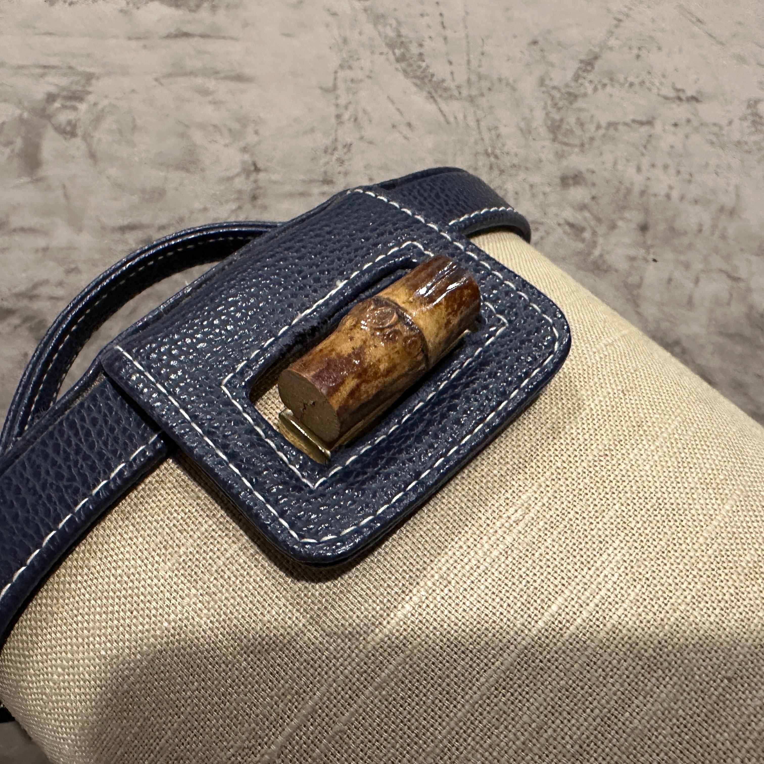 1960er Jahre Vintage Blaues Leder Bambus und Messing Italienische Top Handle Tasche im Angebot 2