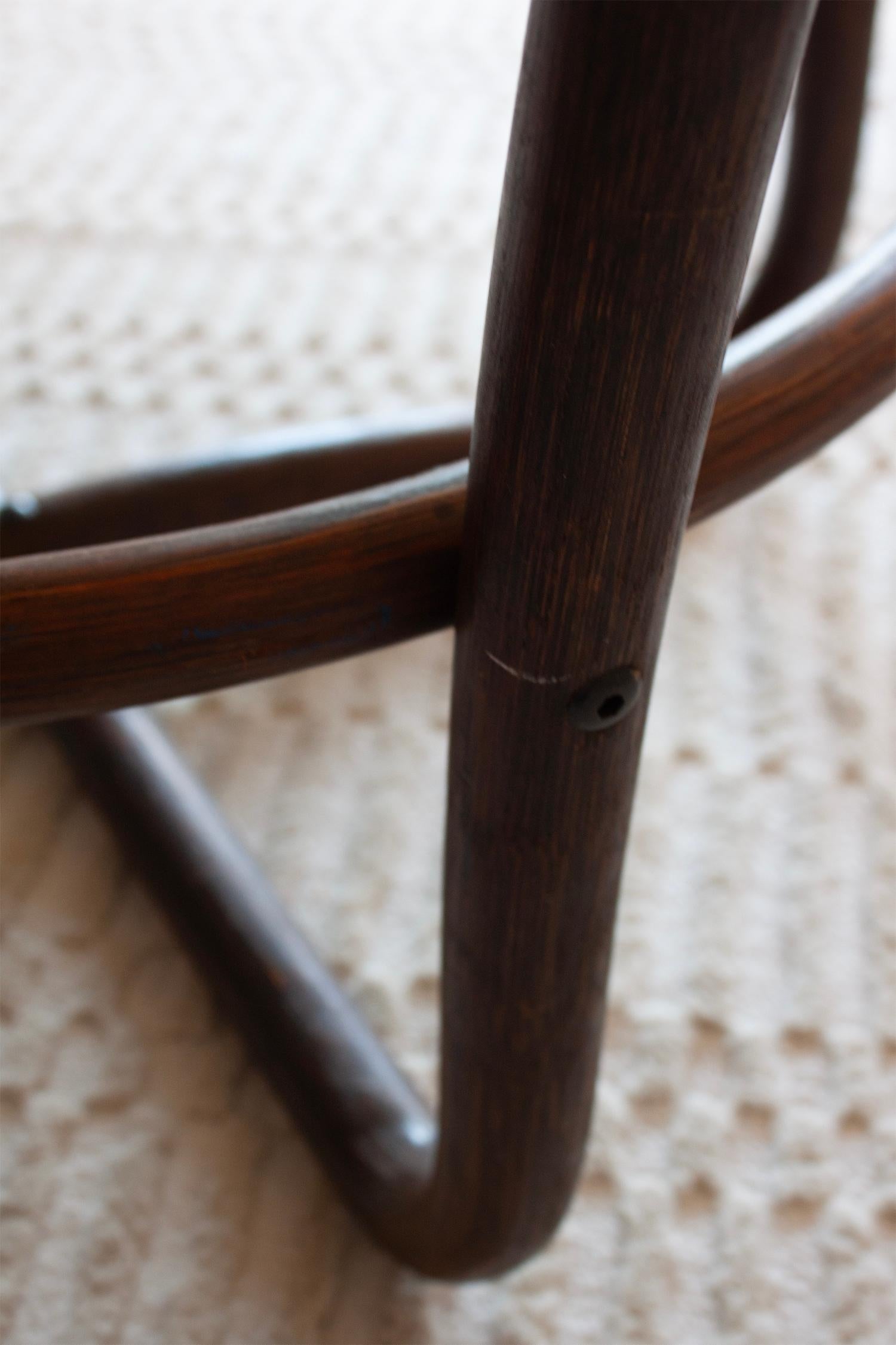 1960s Vintage Bohemian Style Round Bamboo And Glass Sofa Table For Sale 3