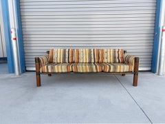 1960er Vintage-Sofa aus Messing und Eiche Safari