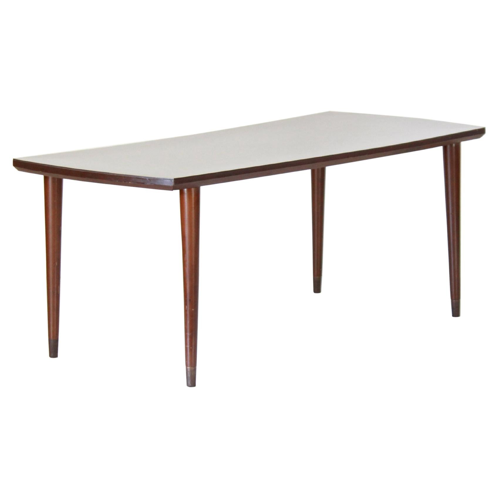 Table basse rectangulaire scandinave vintage en bois des années 1960 en vente